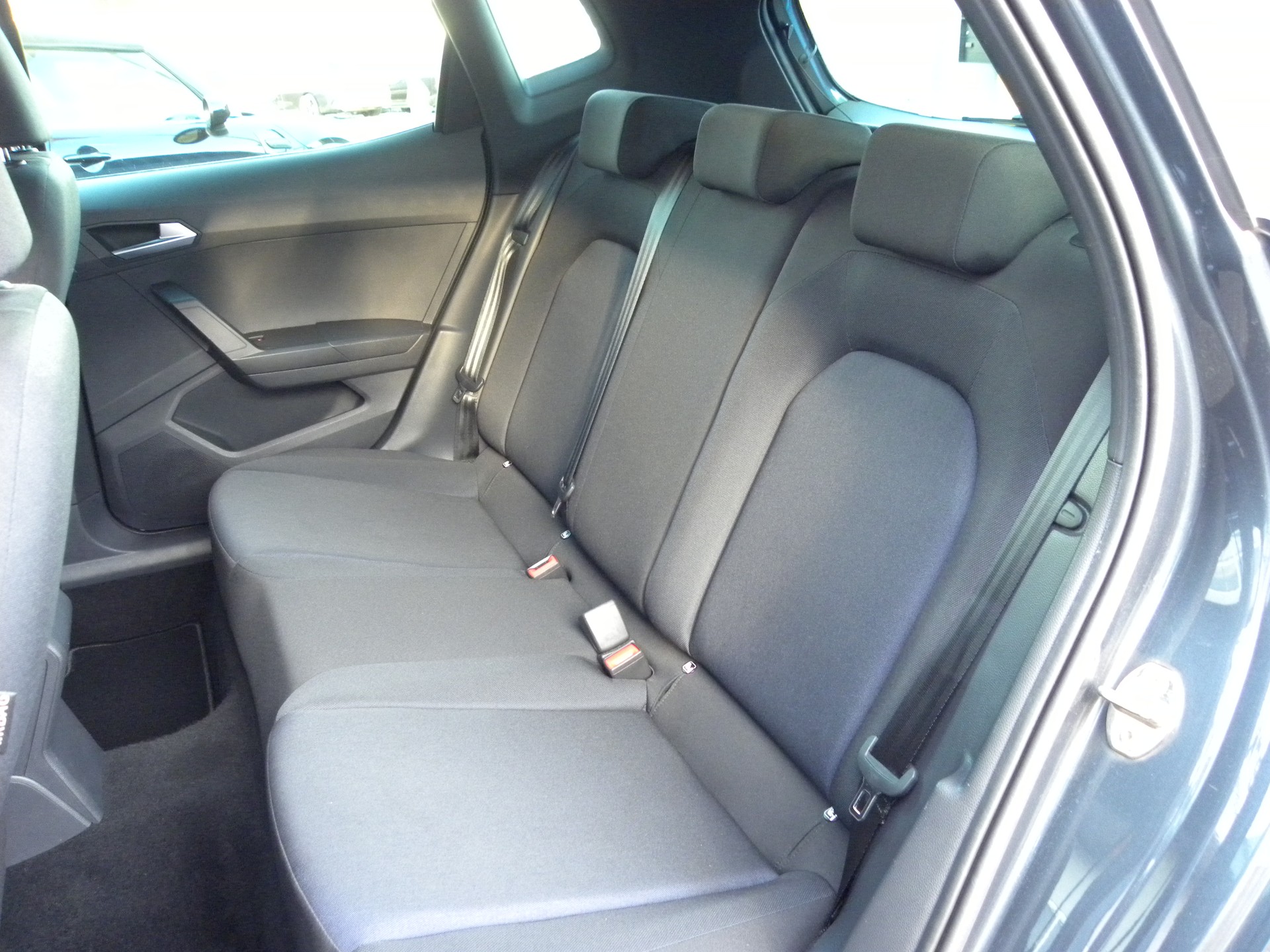 SEAT Arona 1.0 TSI Eco Hola FR DSG-image-7