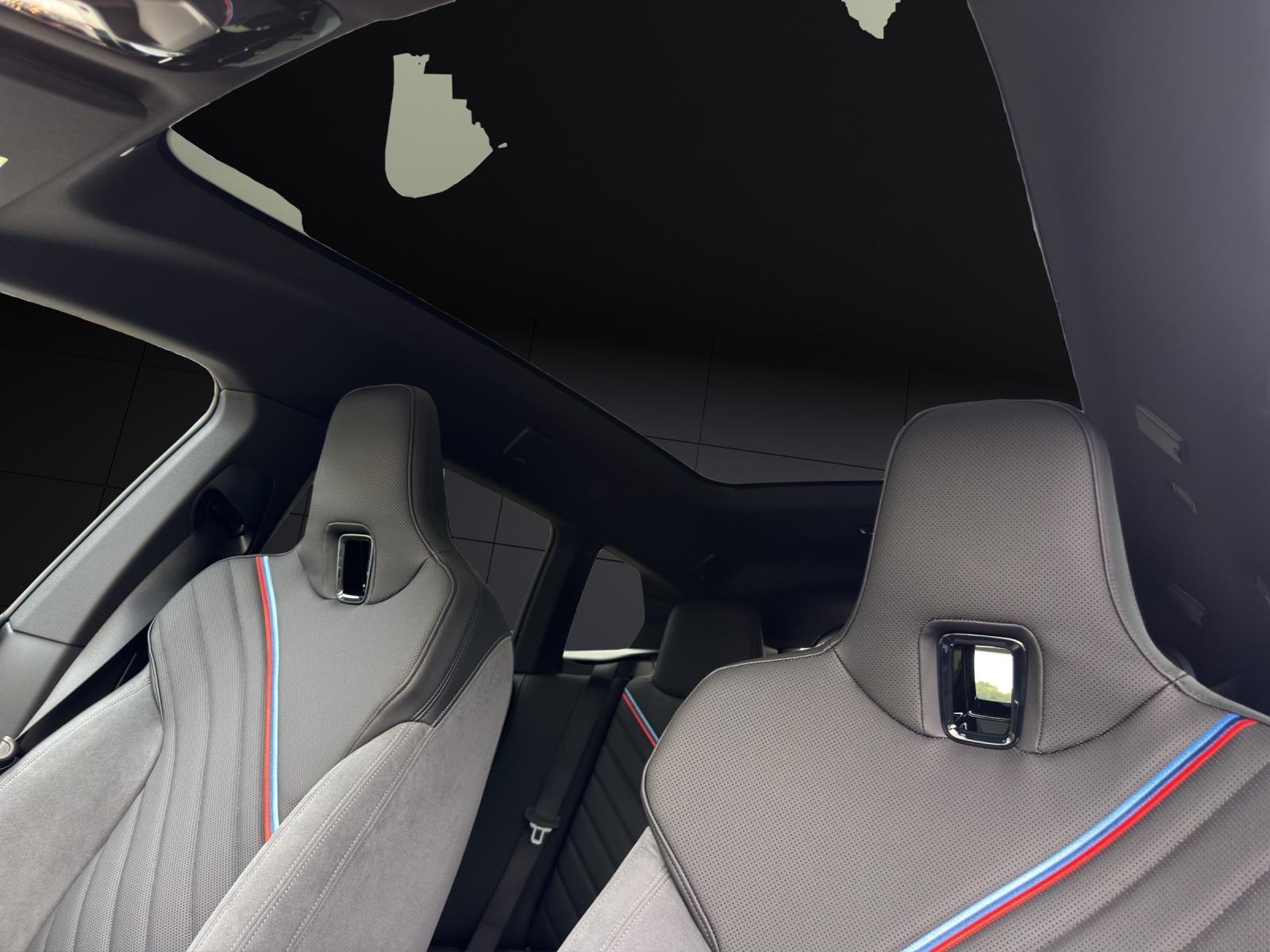 BMW iX xDrive45-image-11