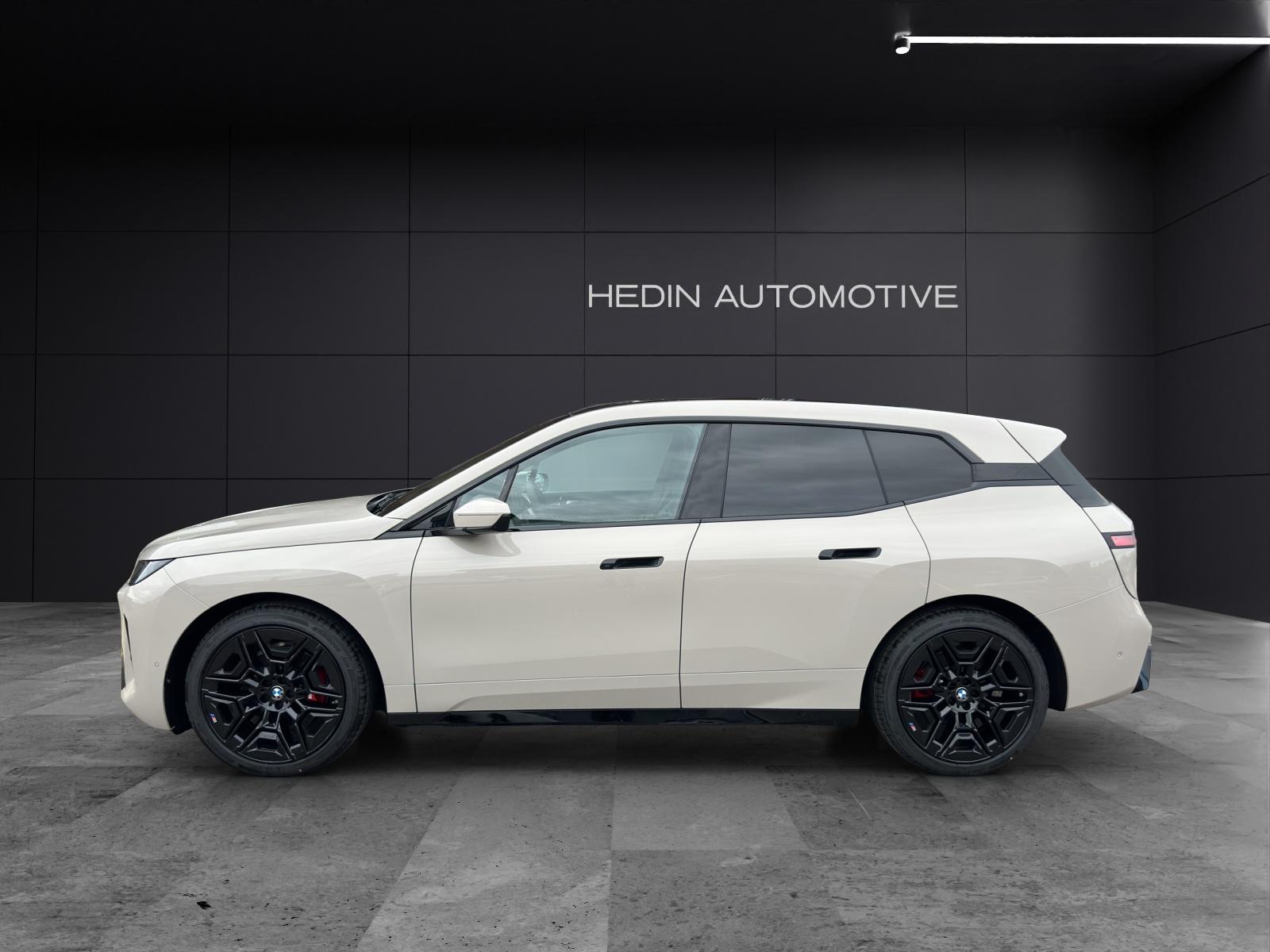 BMW iX xDrive45-image-2