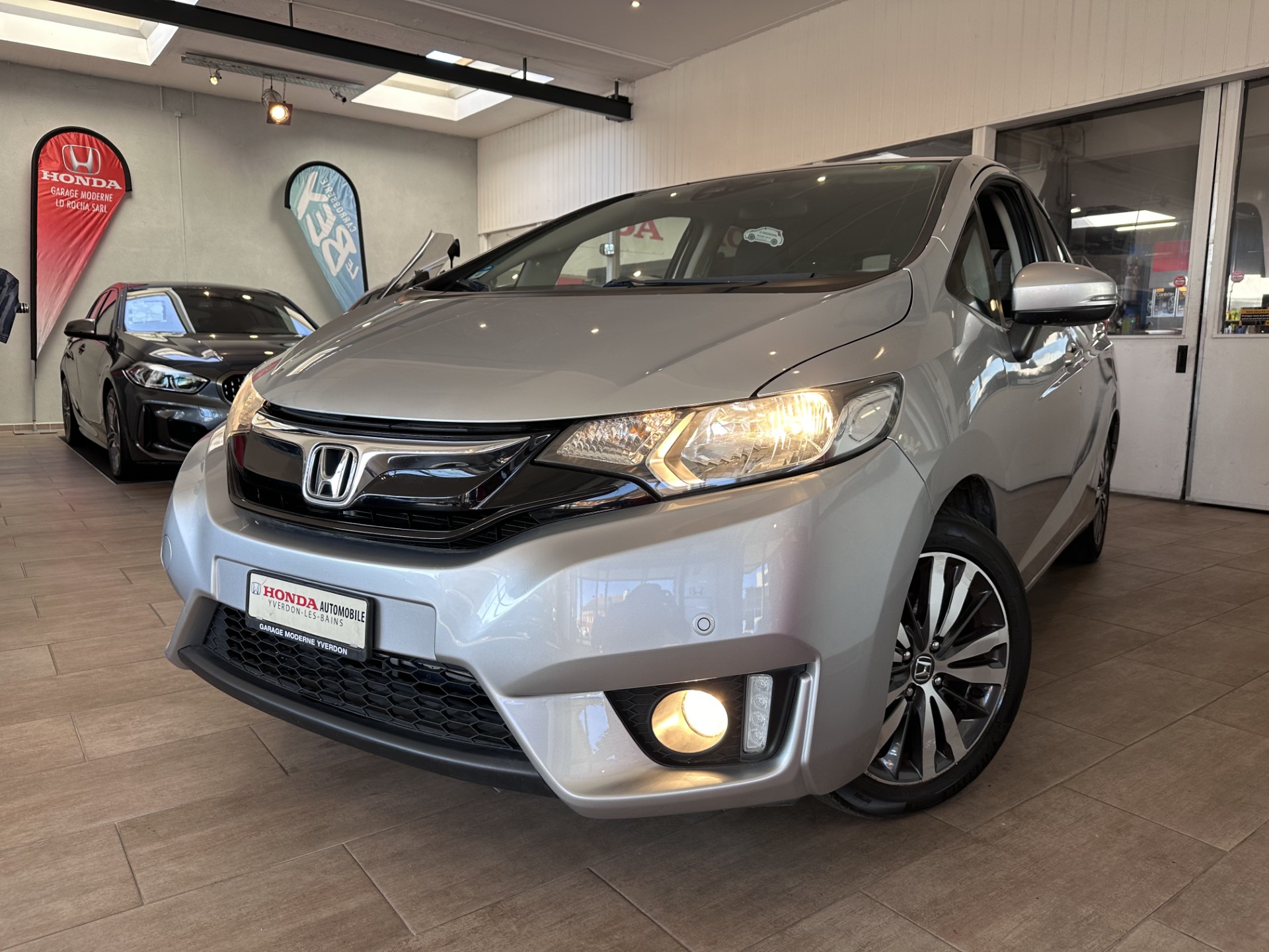 Car photo