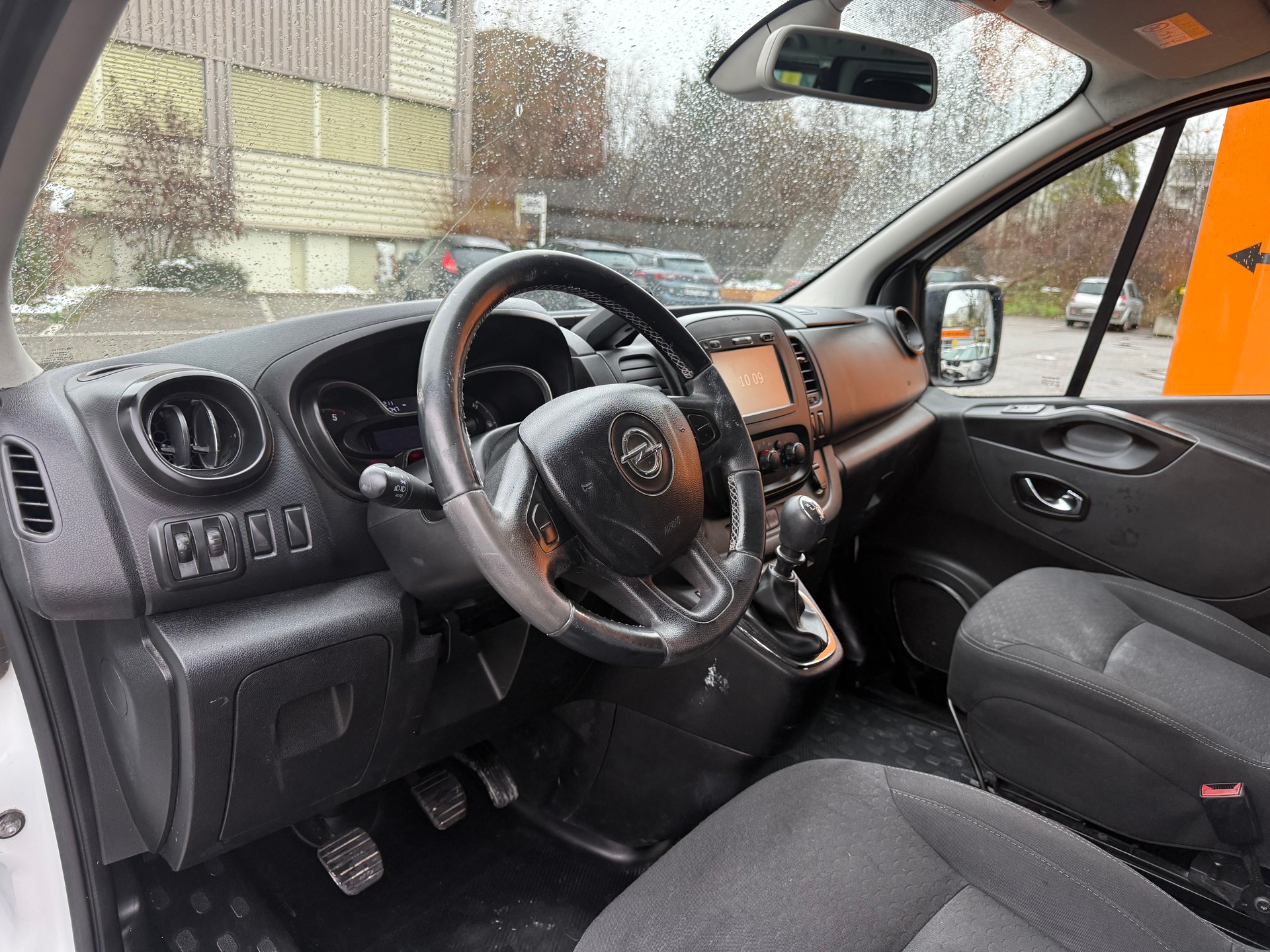 OPEL Vivaro 1.6 CDTI Combi+ 2.9t L1H1-image-5