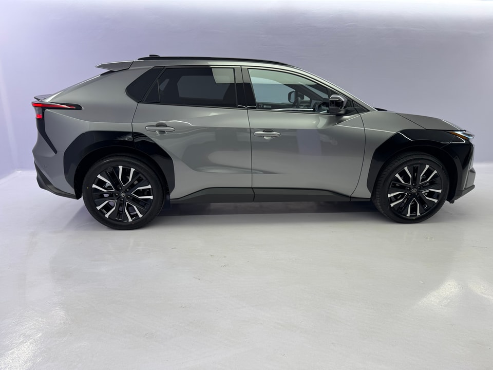 bZ4X Electric 73.1 kWh Premium AWD 22 kW OBC