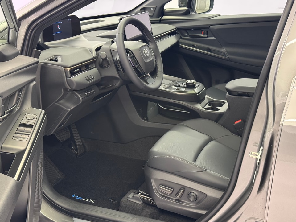 bZ4X Electric 73.1 kWh Premium AWD 22 kW OBC