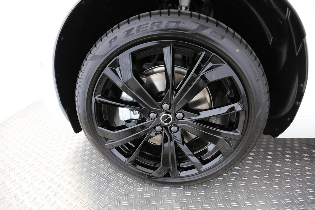 VOLVO XC60 2.0 T8 TE Black Edition eAWD-image-5