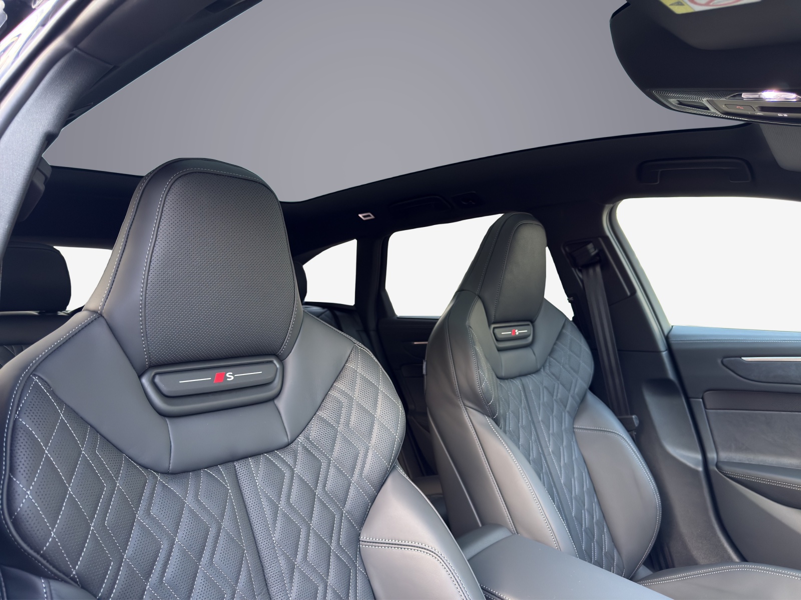 AUDI A6 Avant TDI quattro 150 kW S tronic-image-15
