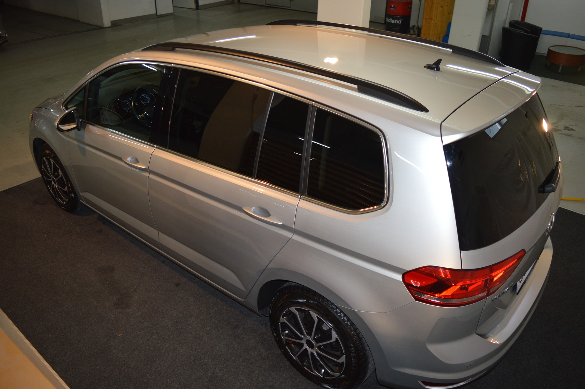VW Touran 1.5 TSI EVO Comfortline DSG-image-9