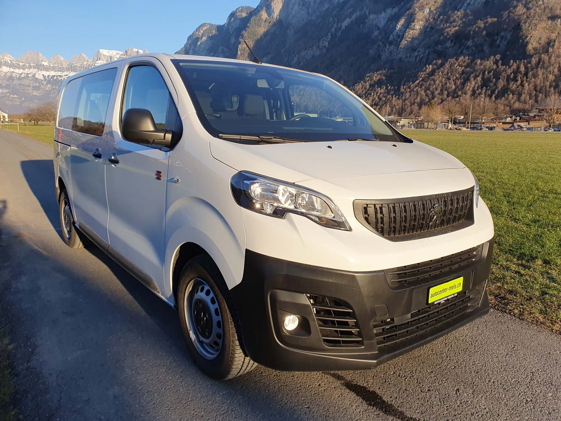 PEUGEOT Expert Kaw. Standard 2.0 BlueHDi 4x4