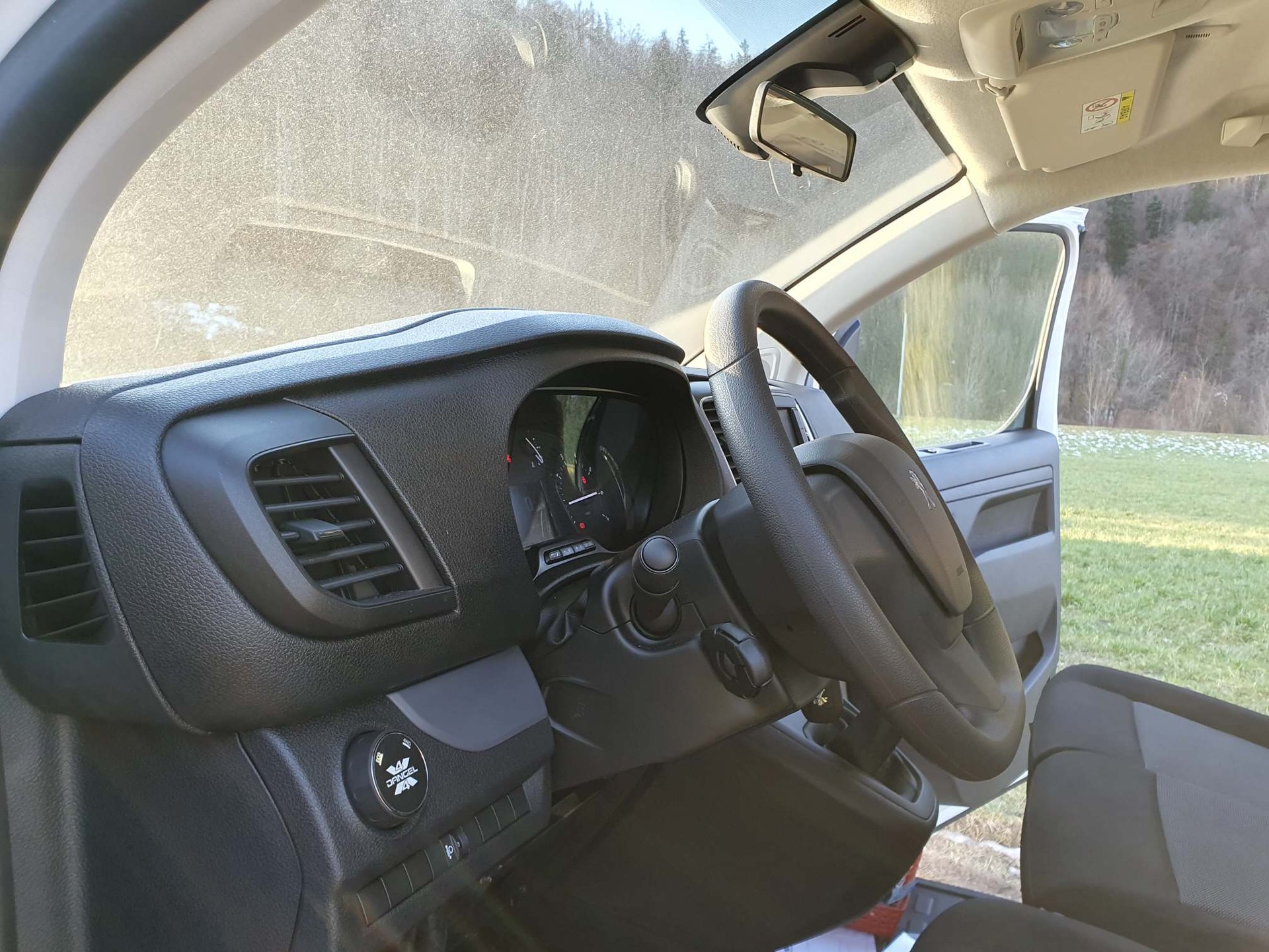 PEUGEOT Expert Kaw. Standard 2.0 BlueHDi 4x4-image-11