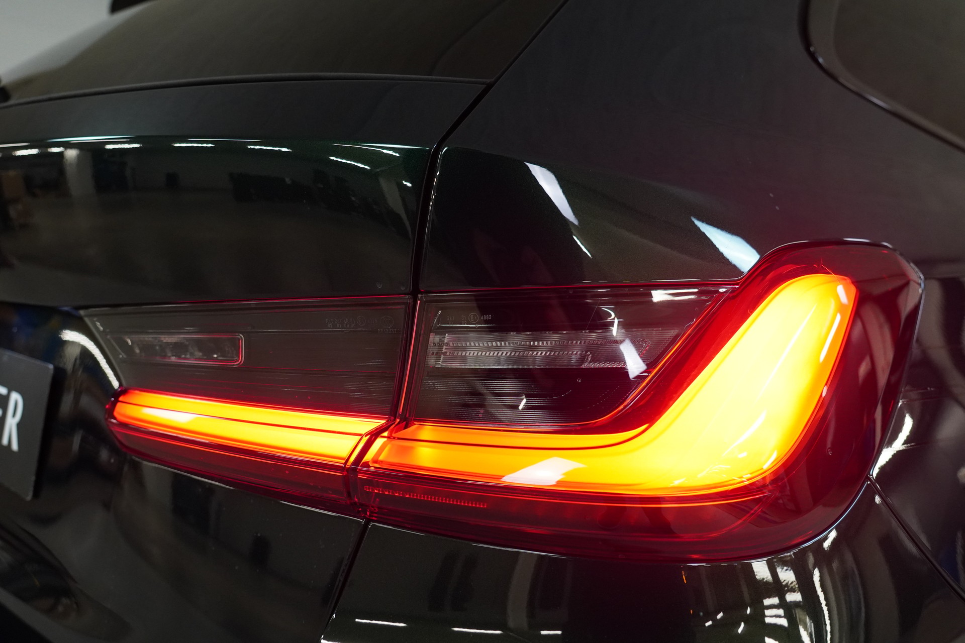 BMW-ALPINA D3 S BiTurbo Touring 3.0d xDrive Switch-Tronic-image-15