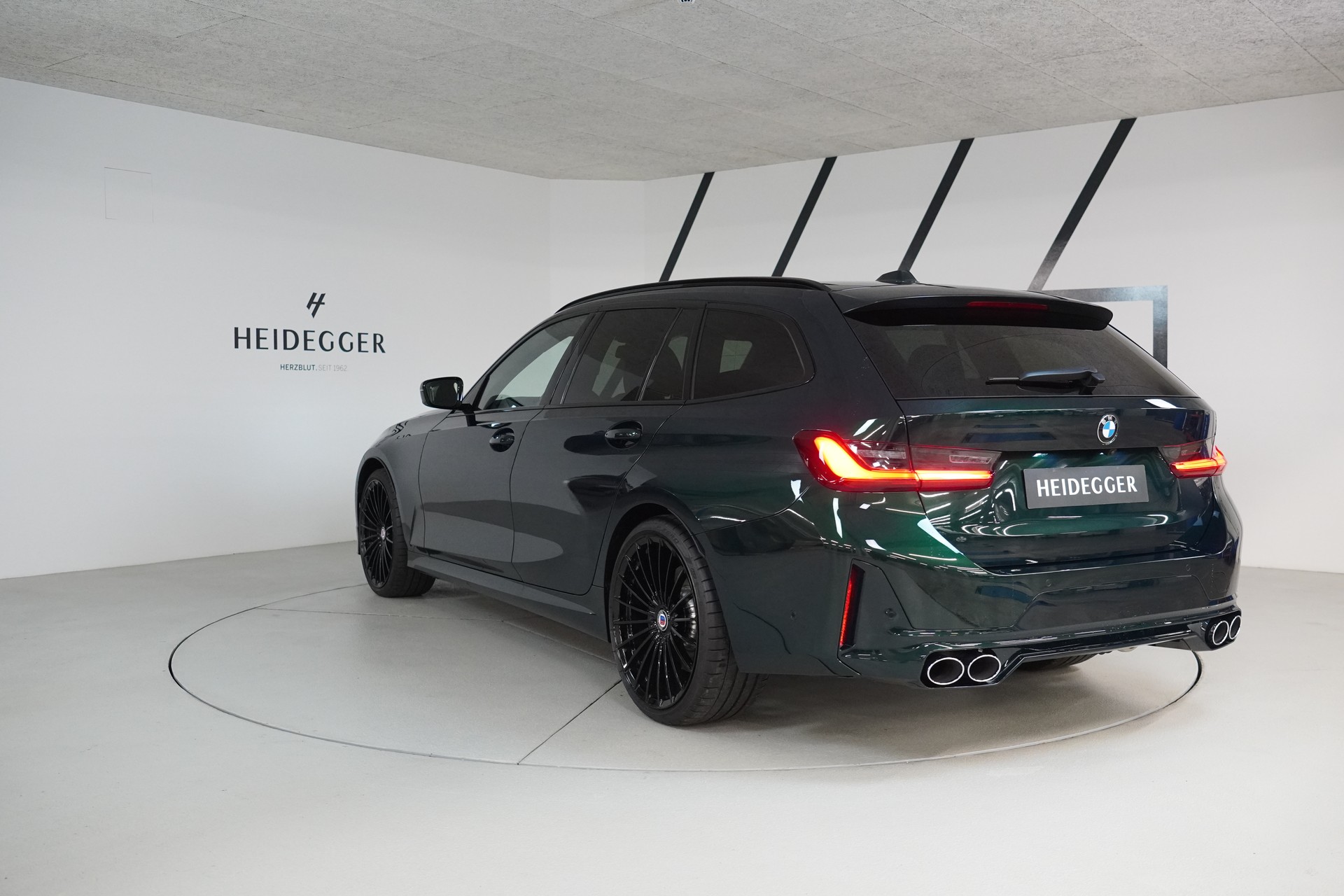 BMW-ALPINA D3 S BiTurbo Touring 3.0d xDrive Switch-Tronic-image-4