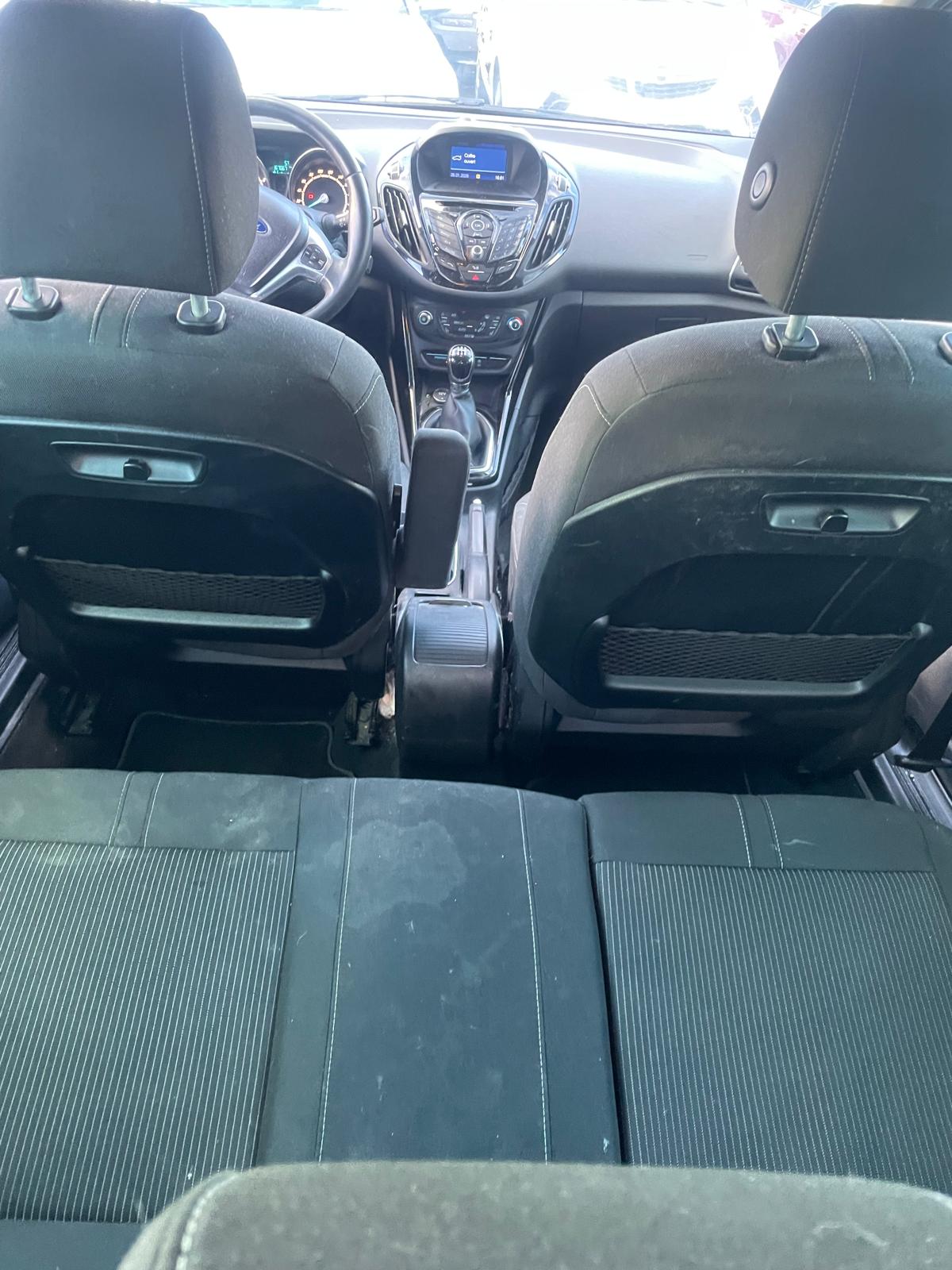 FORD B-Max 1.0 SCTi Titanium-image-5