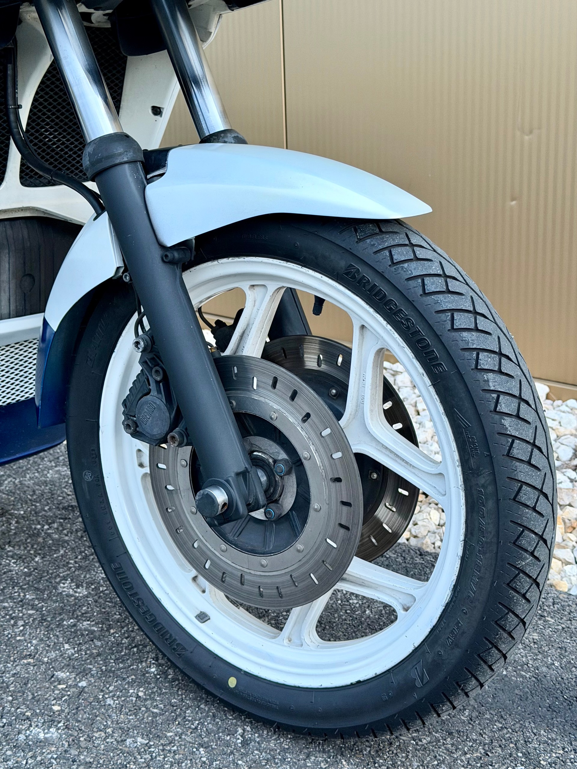 BMW K 100 RS BAVARIA-showroom-element-1