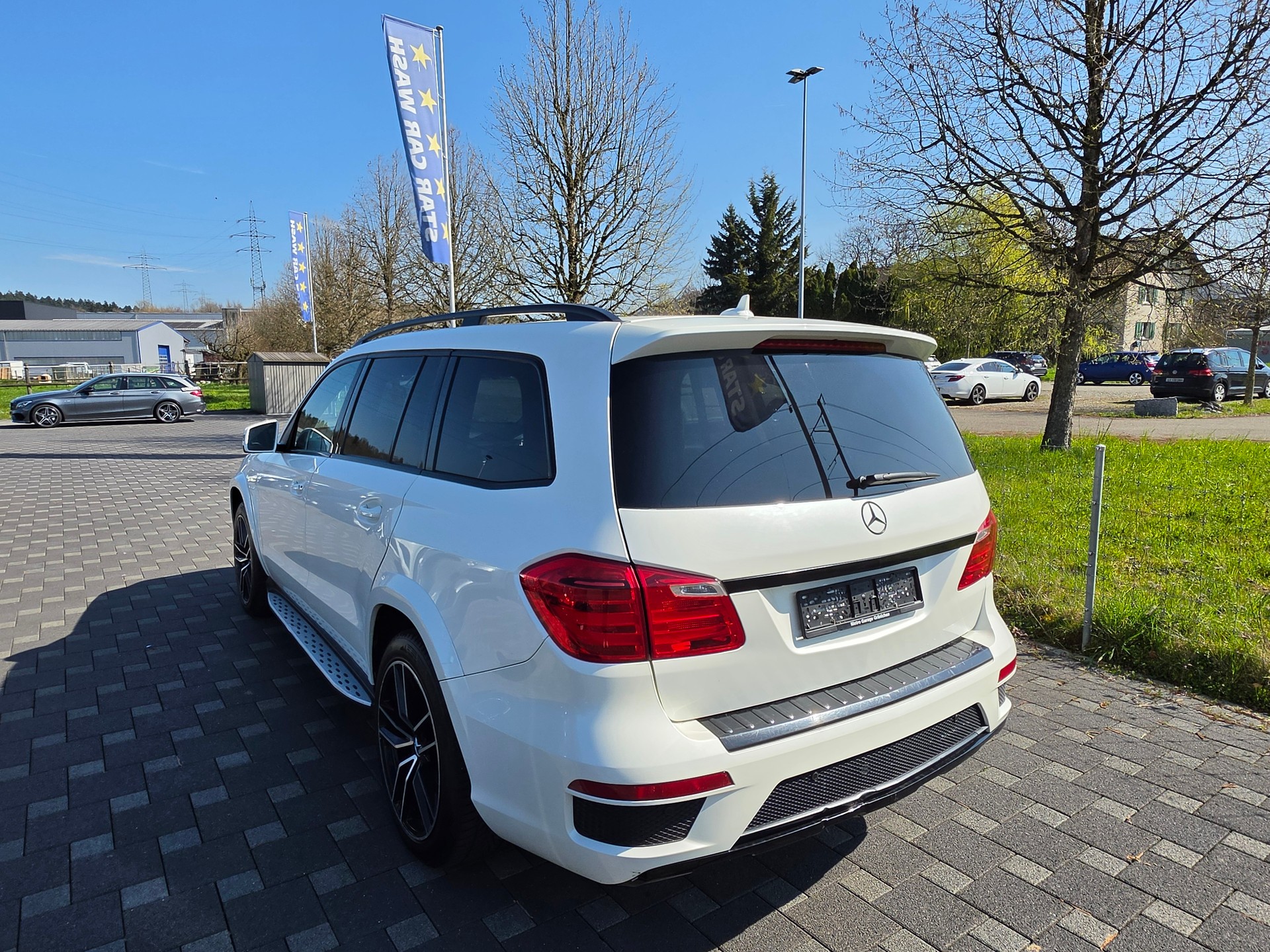 MERCEDES-BENZ GL 350 BlueTEC 4Matic 7G-TRONIC-image-2