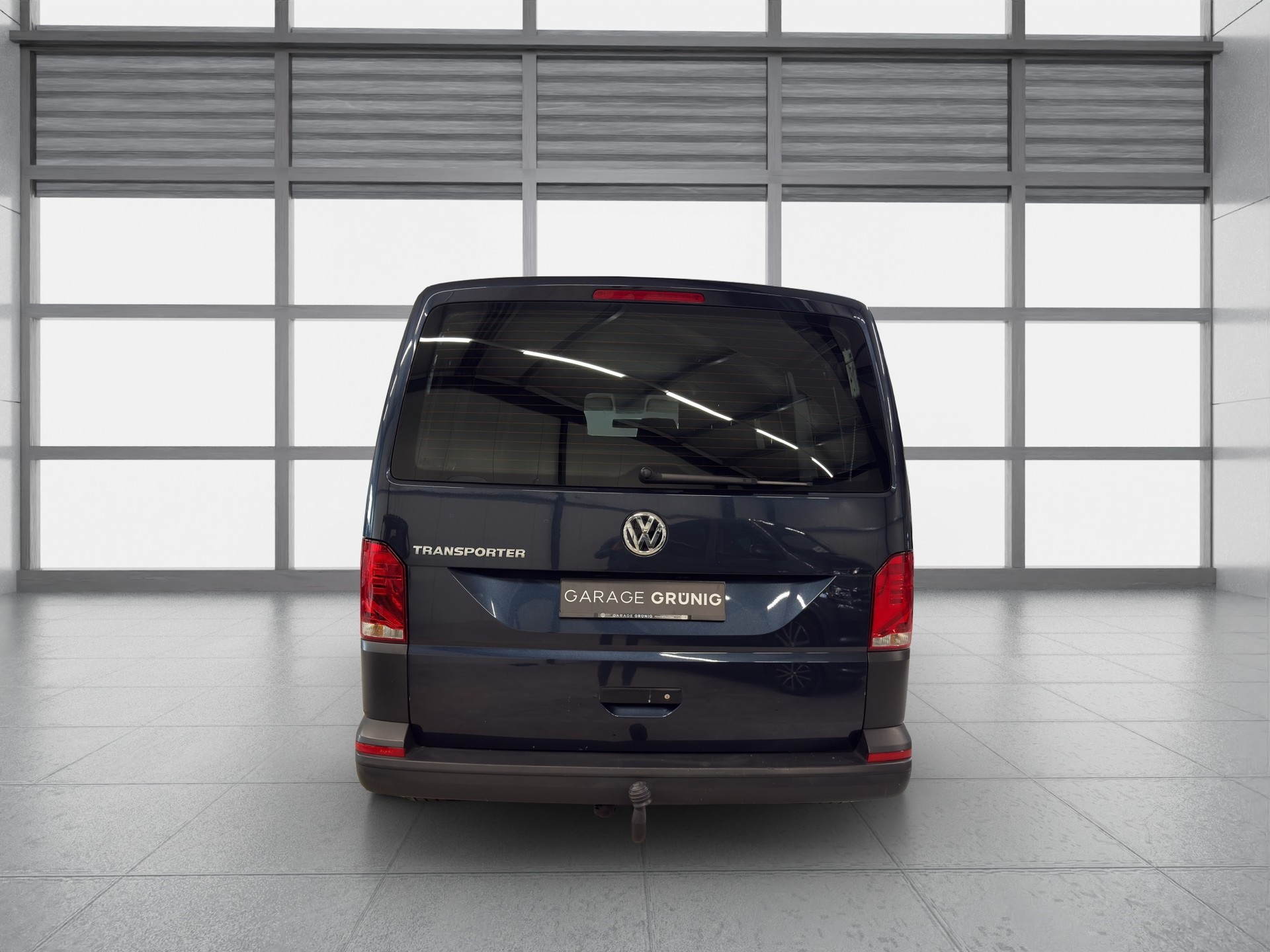 VW T6.1 2.0 TDI Entry-image-4