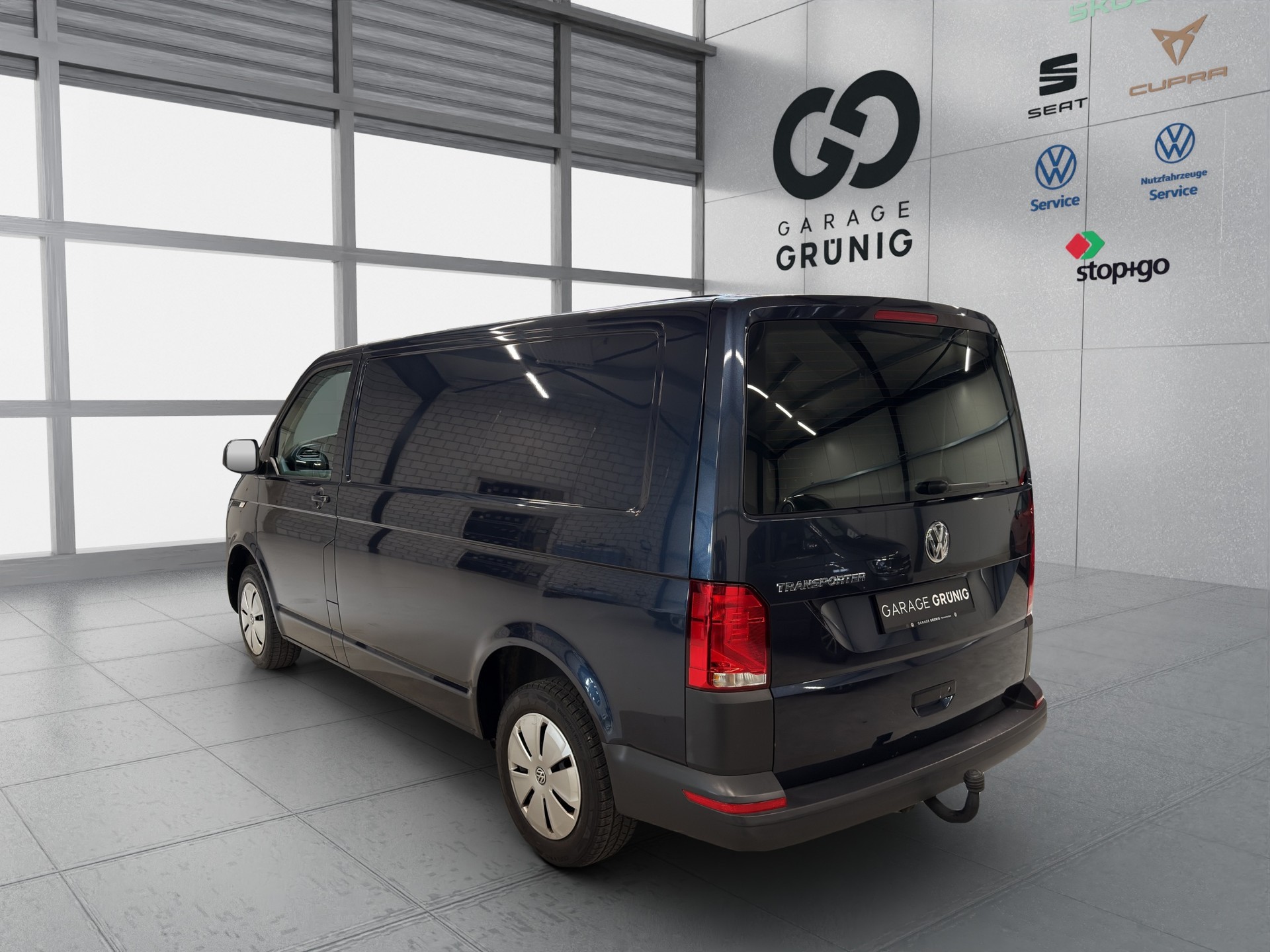 VW T6.1 2.0 TDI Entry-image-3