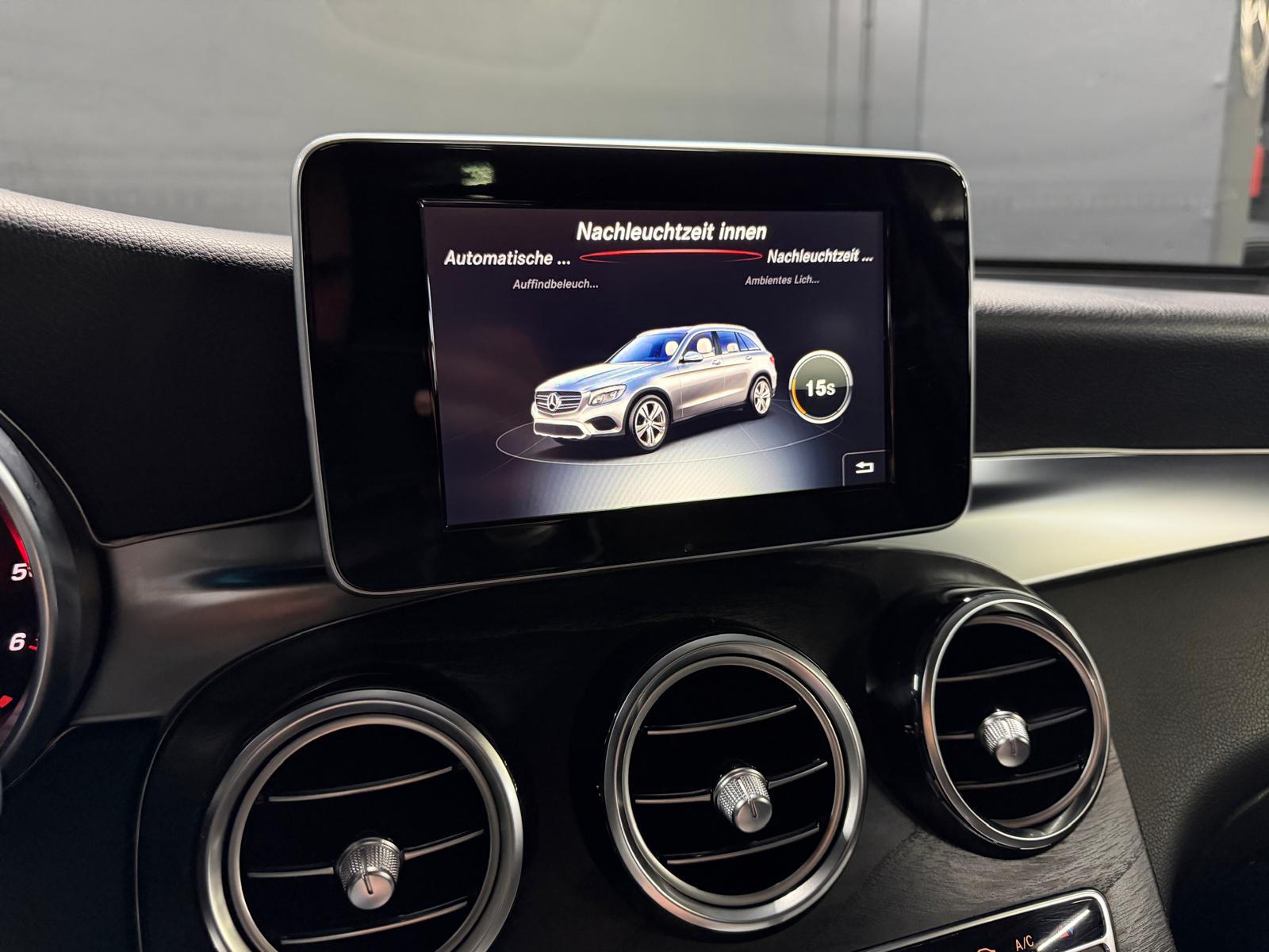MERCEDES-BENZ GLC 250 d AMG (GLC43 AMG Bodykit) 4Matic 9G-Tronic-image-23
