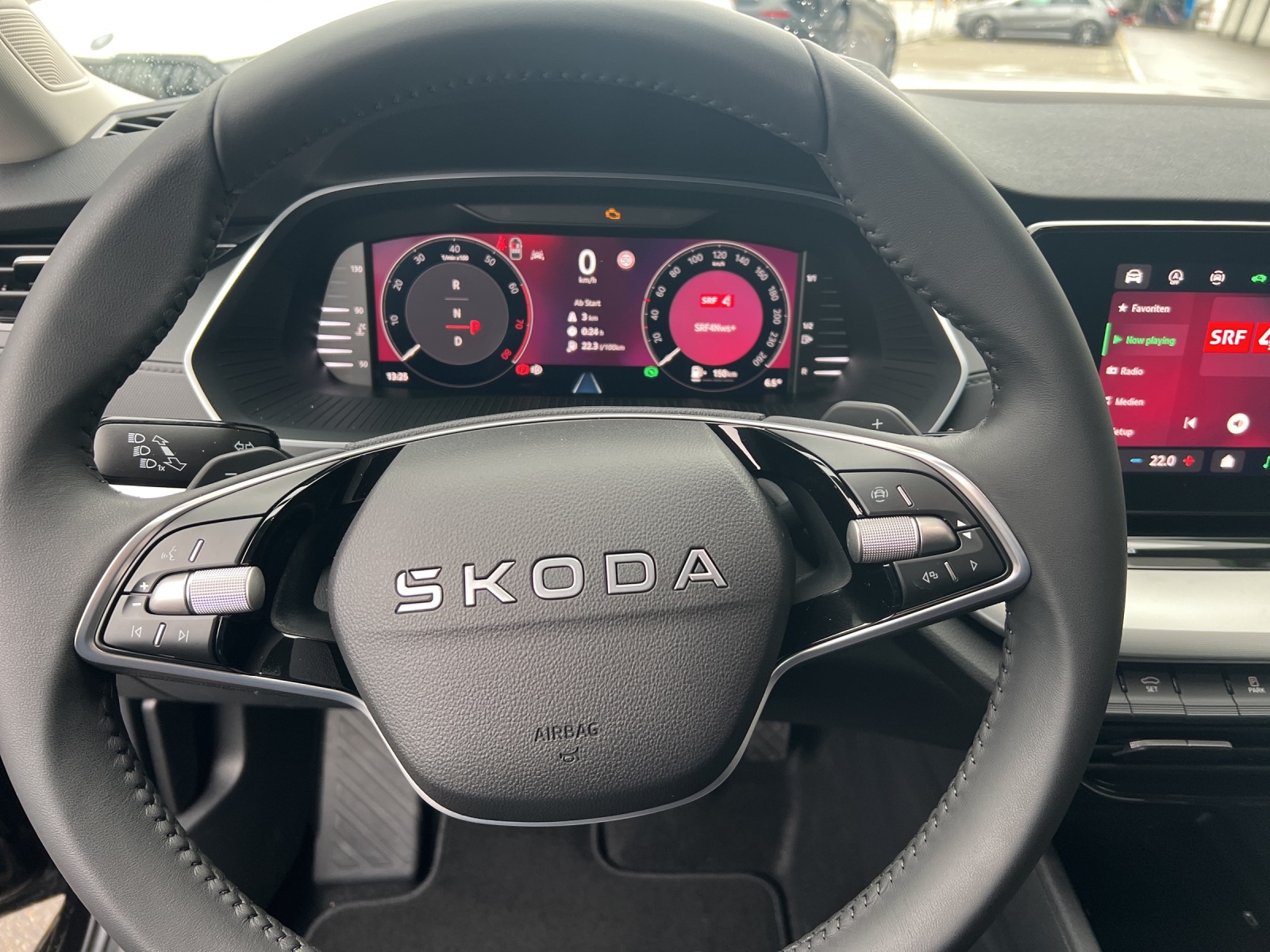 SKODA Octavia Combi 2.0 TSI DSG Selection 4x4-image-6