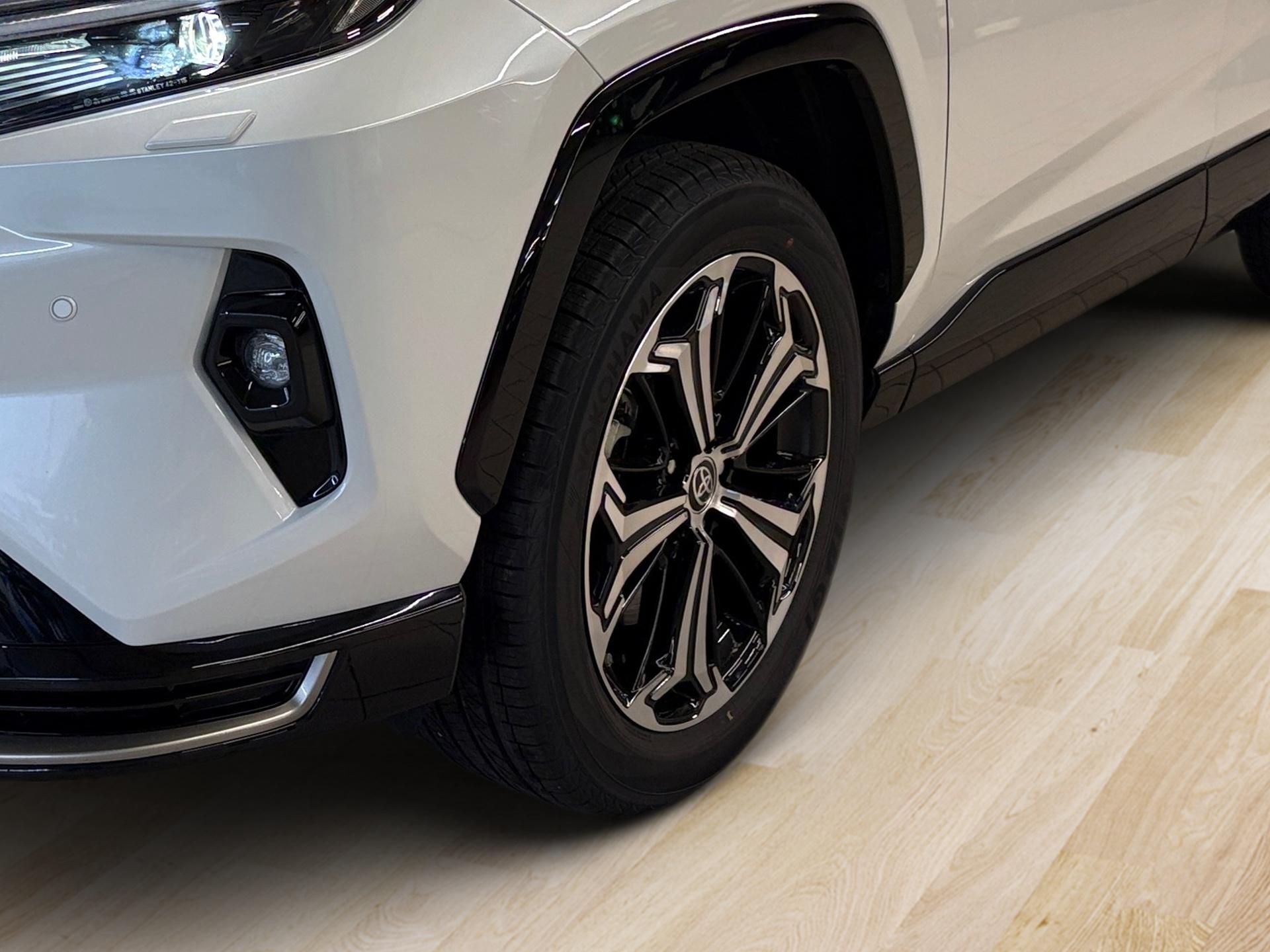 TOYOTA RAV4 2.5 Plug-In-Hybrid Platinum-image-9