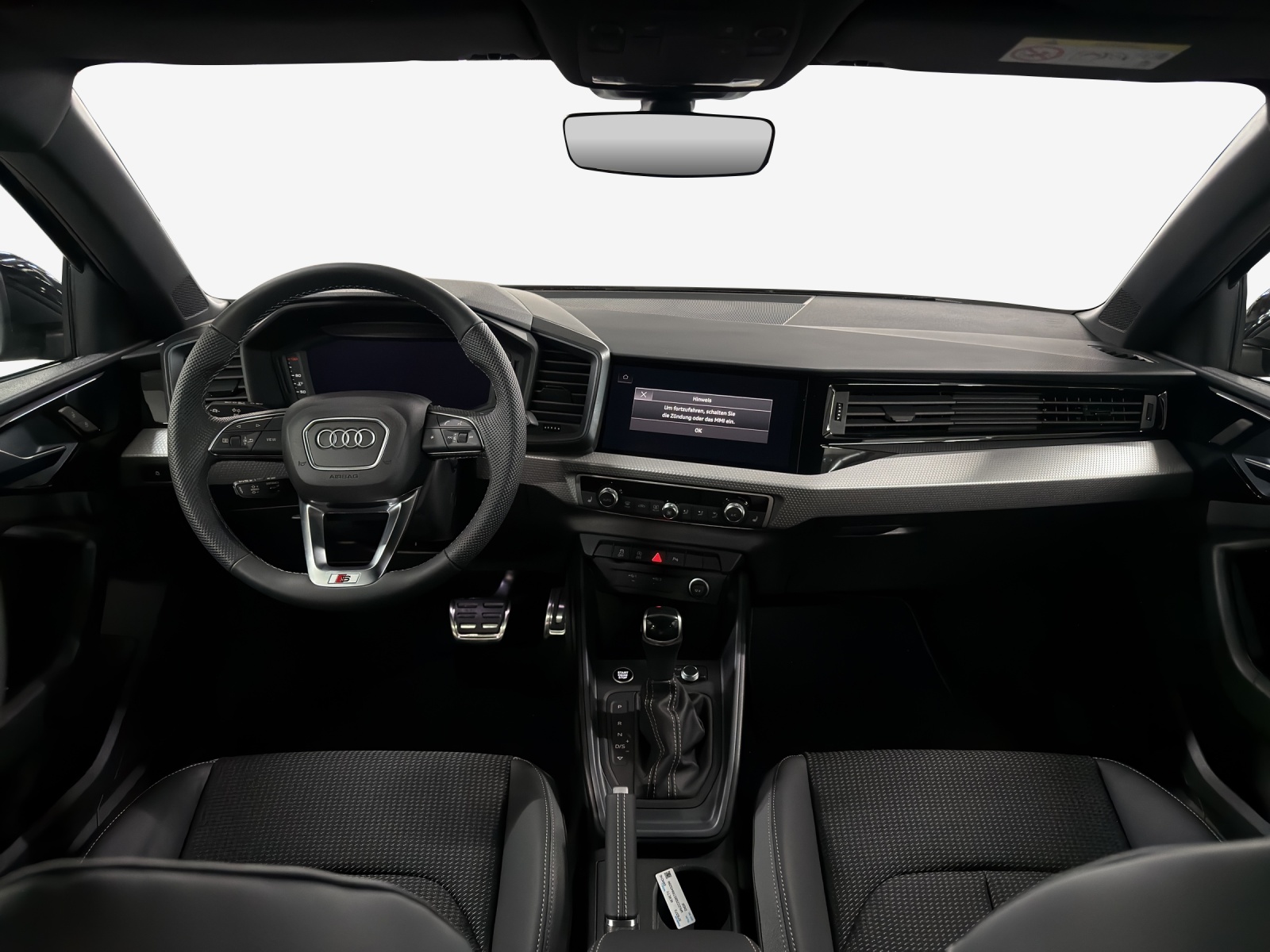 AUDI A1 Sportback 35 TFSI S Line S-tronic-image-8