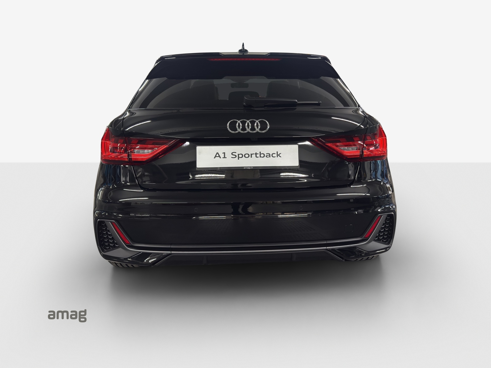 AUDI A1 Sportback 35 TFSI S Line S-tronic-image-3