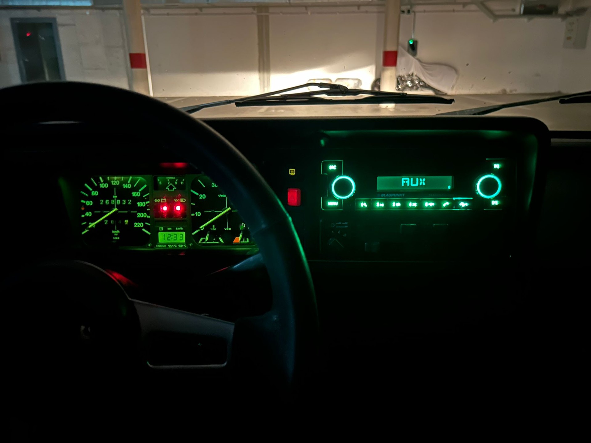 VW GOLF-image-9