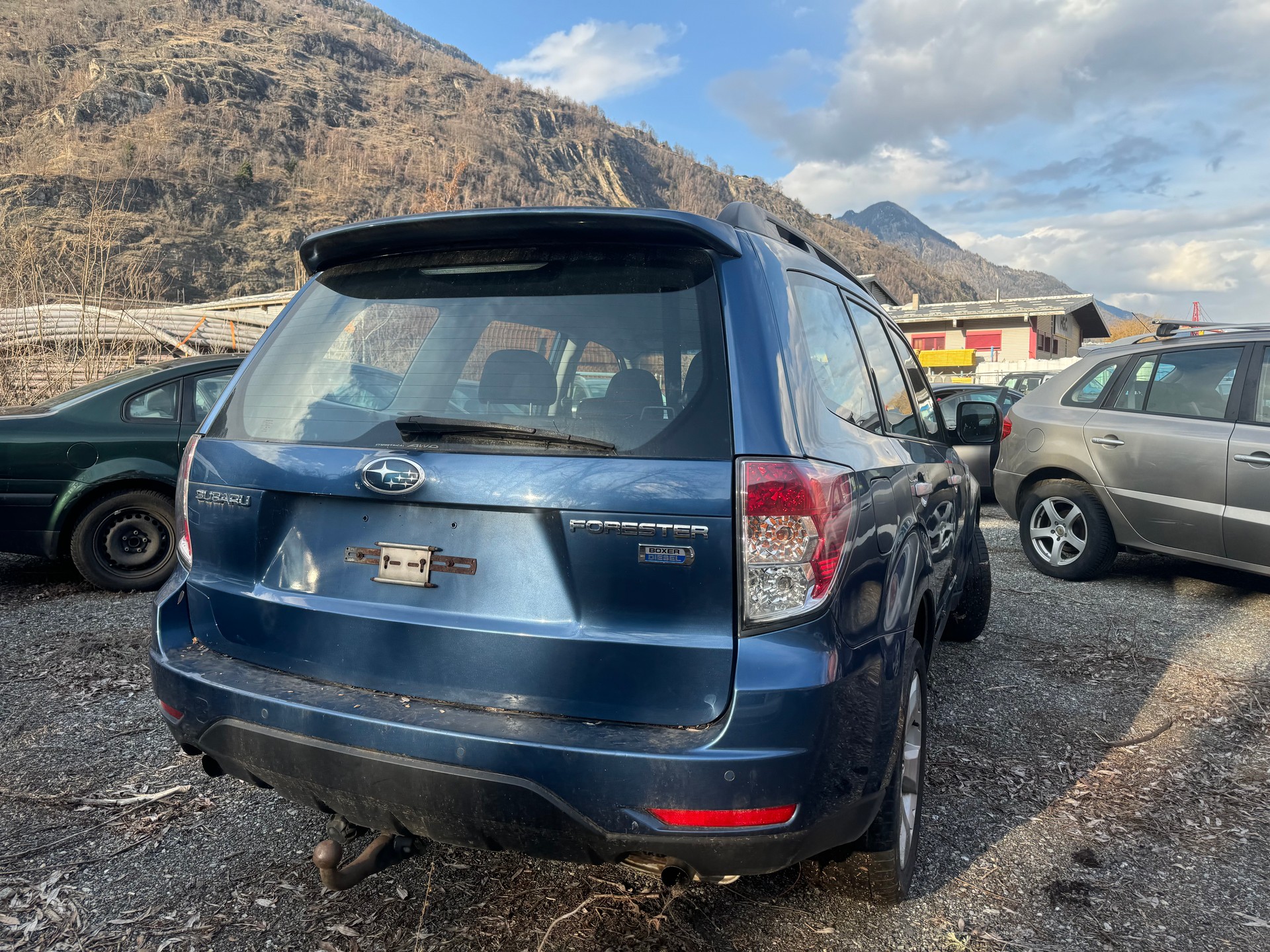 SUBARU Forester 2.0D XS Limited-image-3