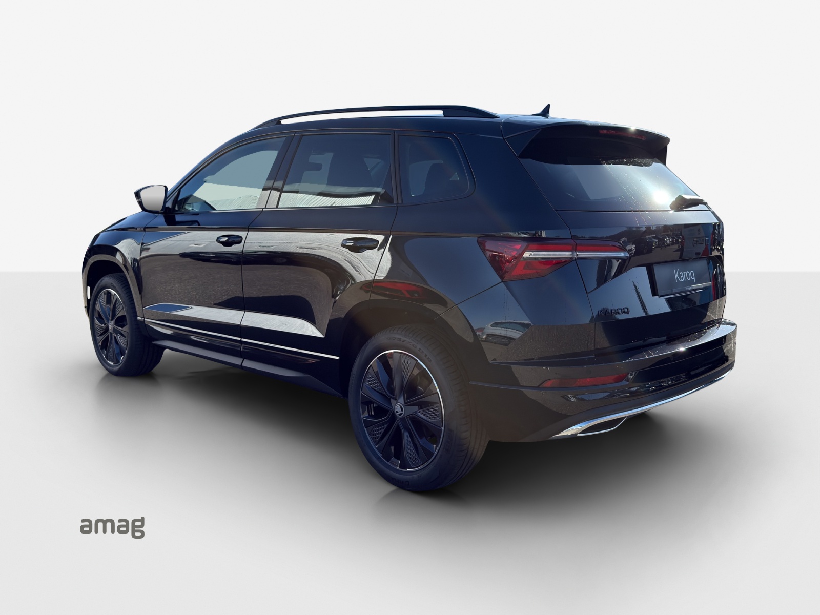 SKODA Karoq 1.5 TSI Dynamic DSG-image-2
