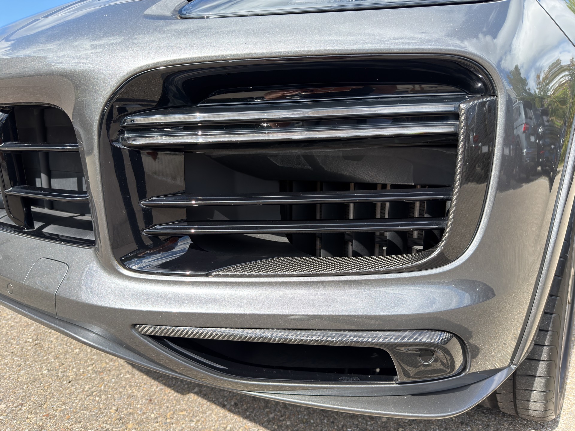 PORSCHE Cayenne 4.0 V8 Turbo S E-Hybri-image-22