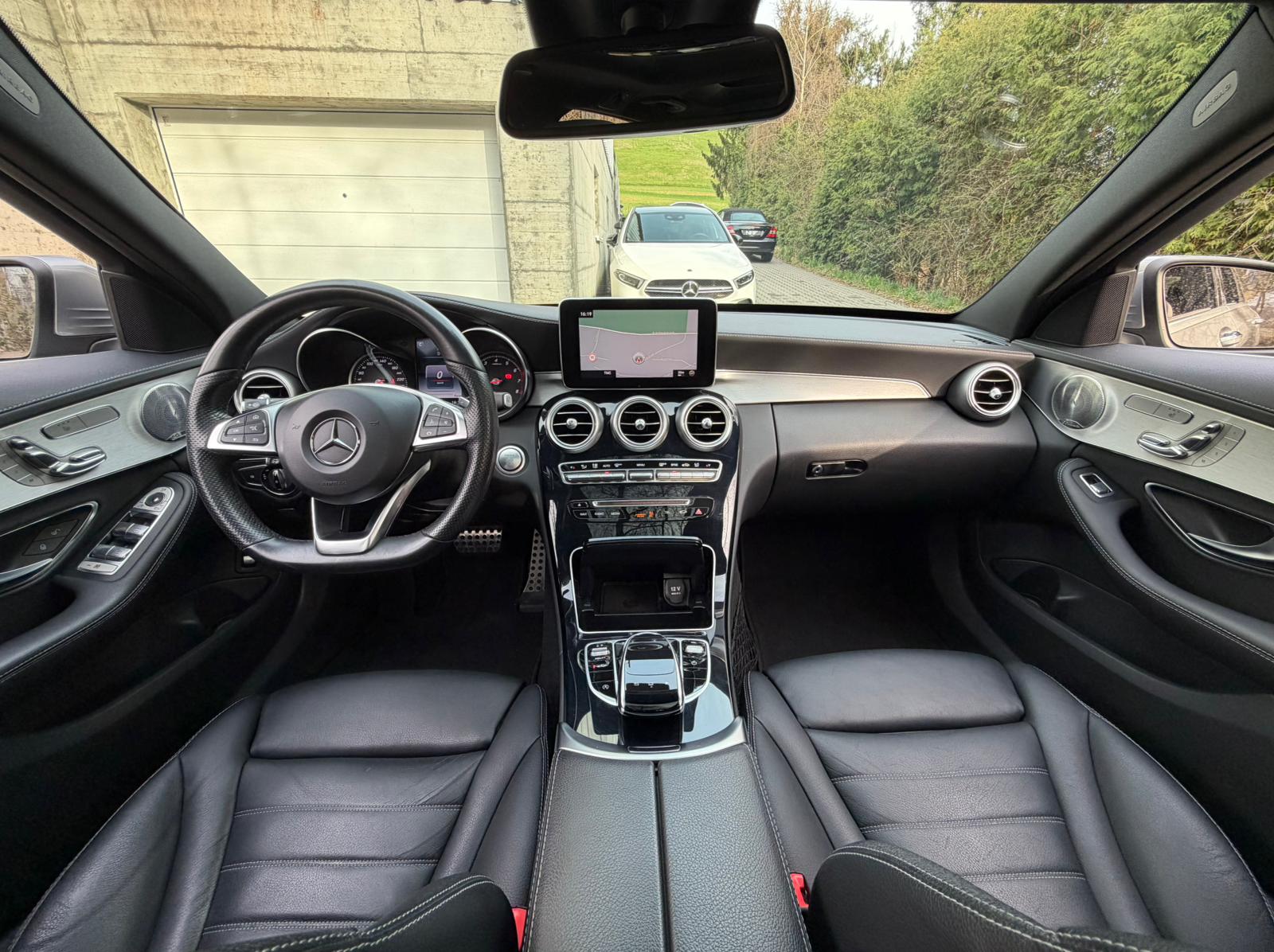 MERCEDES-BENZ C 400 AMG Line 4Matic 7G-Tronic-image-20