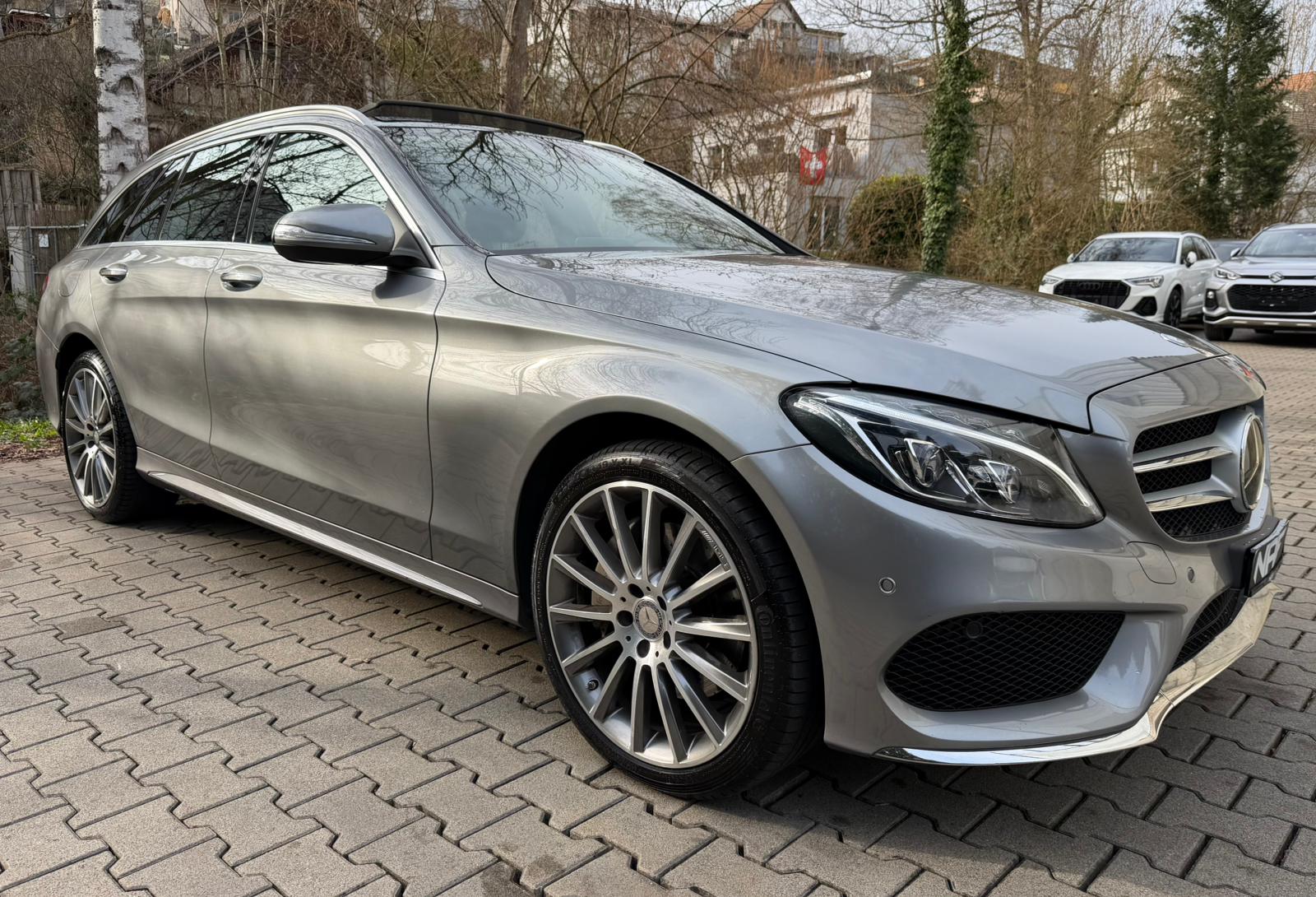 MERCEDES-BENZ C 400 AMG Line 4Matic 7G-Tronic-image-6