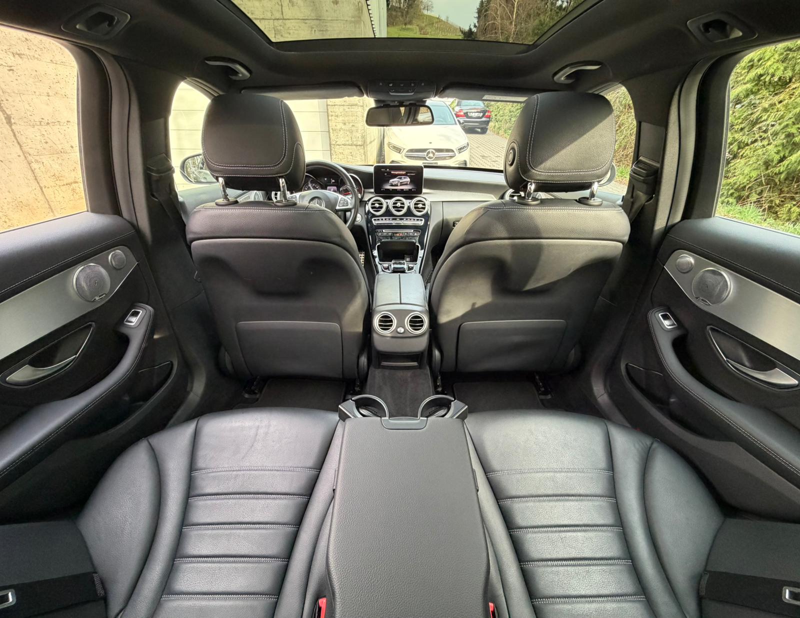MERCEDES-BENZ C 400 AMG Line 4Matic 7G-Tronic-image-19