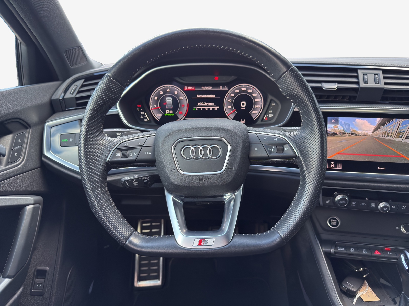 AUDI Q3 Sportback 45 TFSI S line quattro S-tronic-image-9