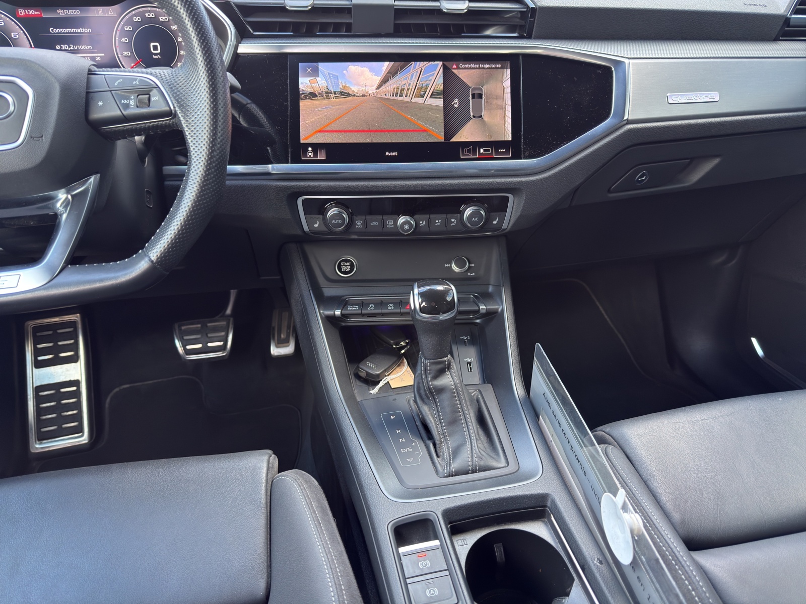 AUDI Q3 Sportback 45 TFSI S line quattro S-tronic-image-10