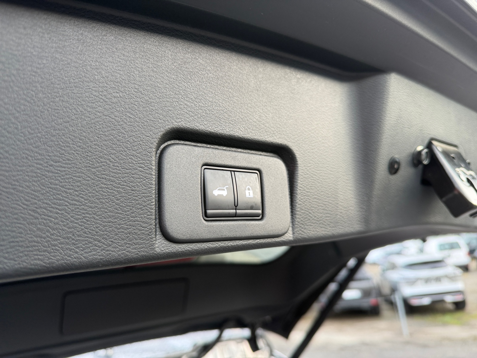 NISSAN X-Trail 1.5 VC-T MHEV N-Connecta-image-20