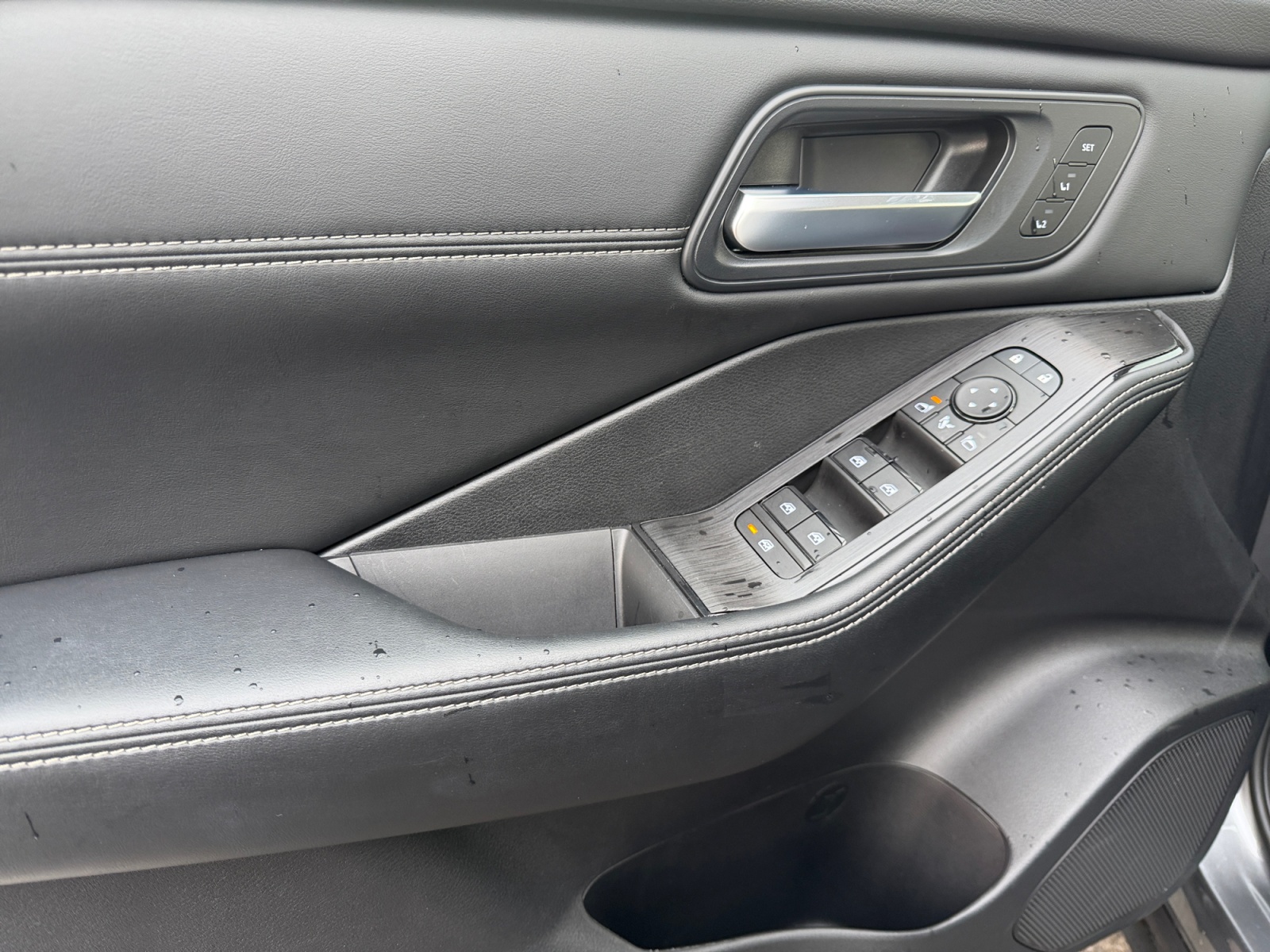 NISSAN X-Trail 1.5 VC-T MHEV N-Connecta-image-10