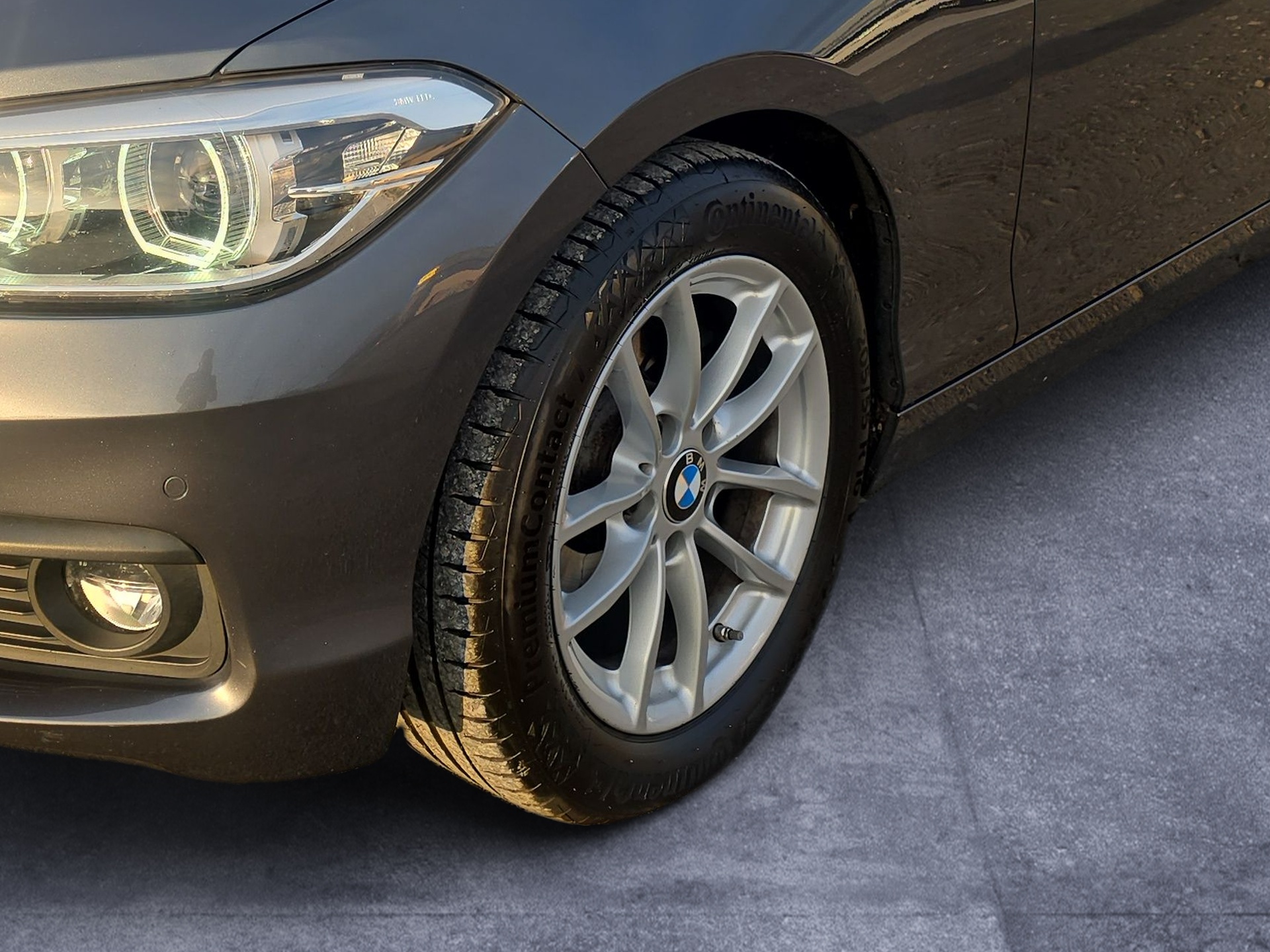 BMW 118i Steptronic-image-7