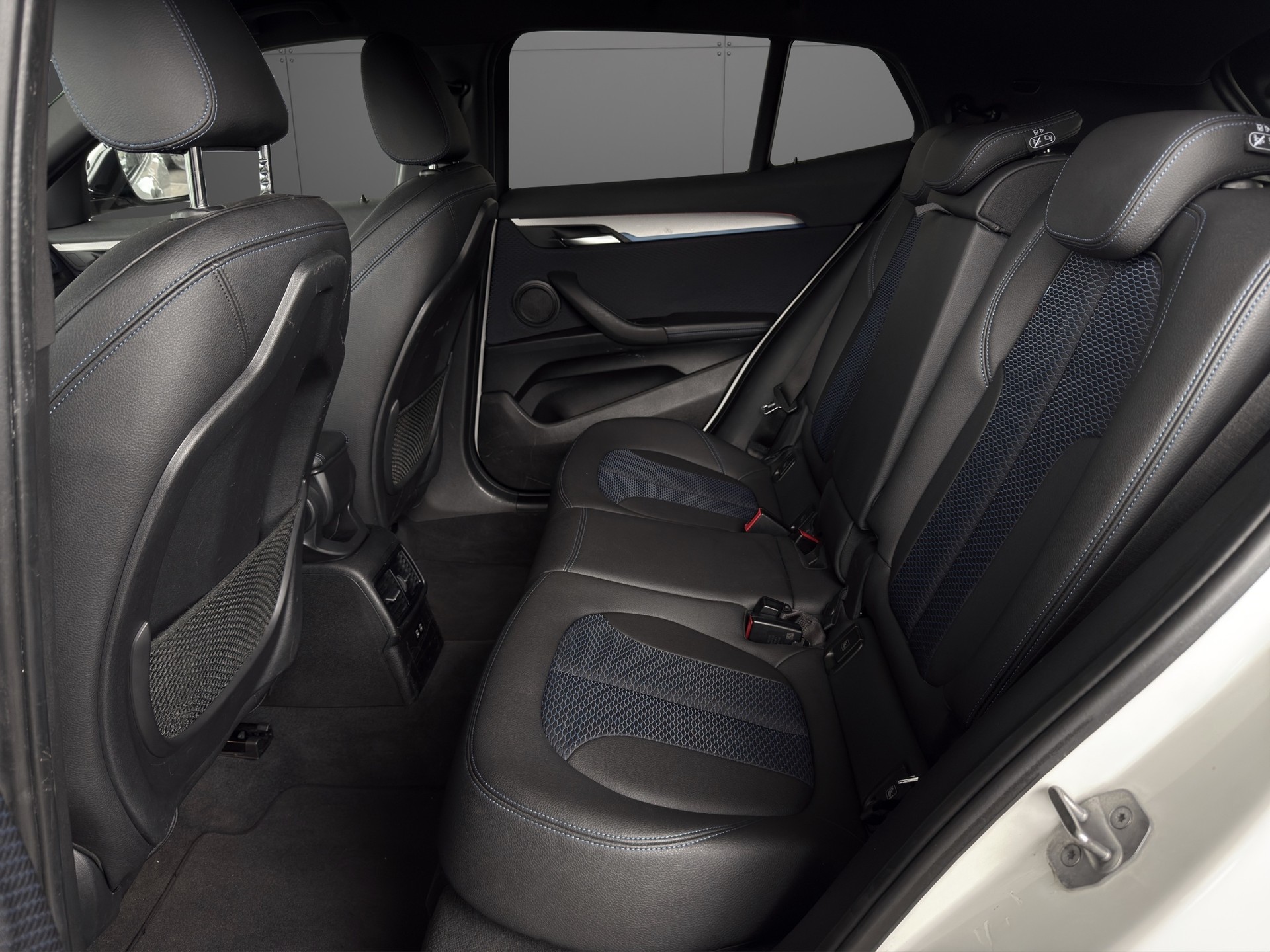 BMW X2 xDrive 20d M Sport Steptronic-image-7