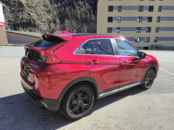 MITSUBISHI Eclipse Cross 2.2 DID Diamond 4x4-showroom-element-3
