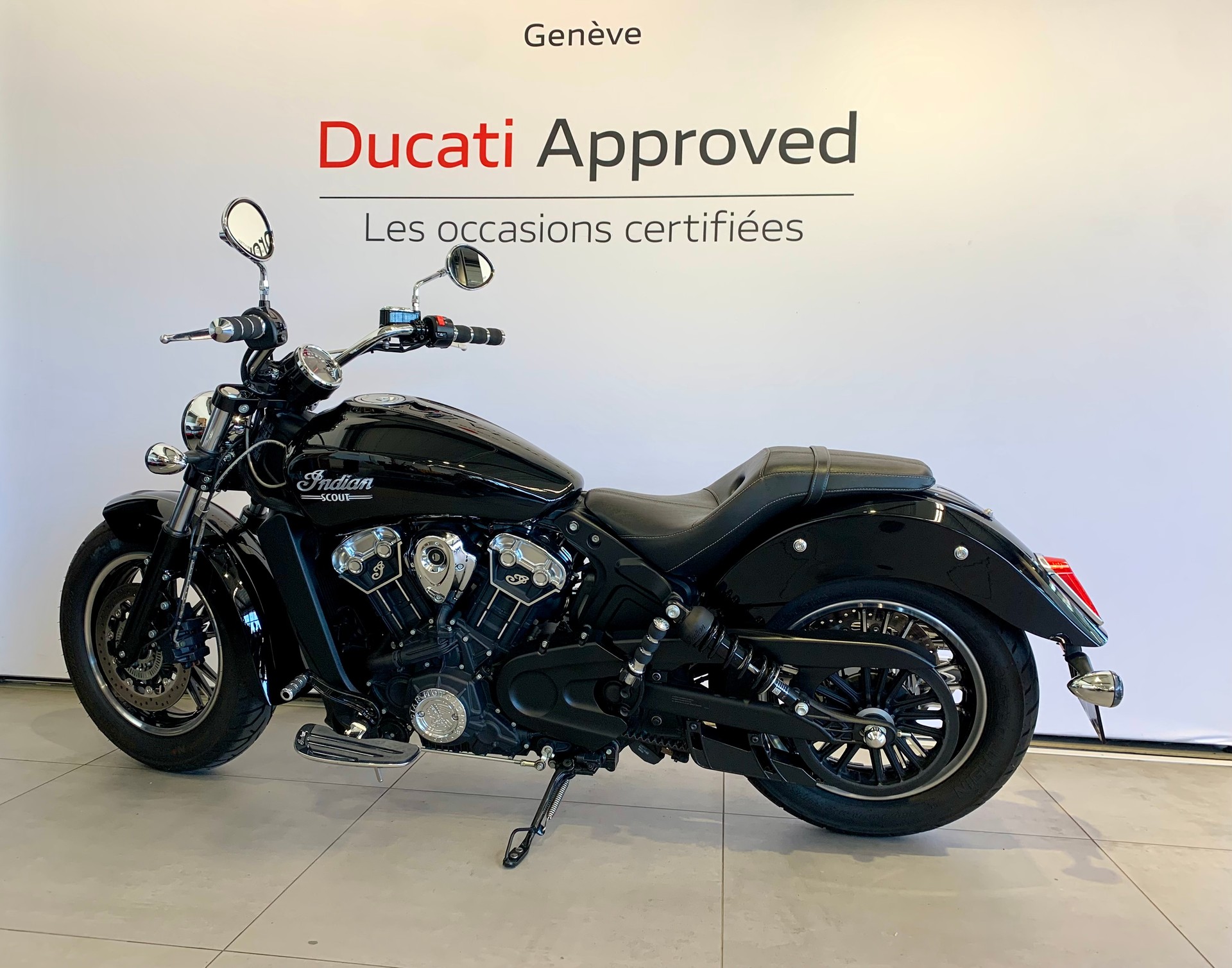 INDIAN Scout 1200-showroom-element-1
