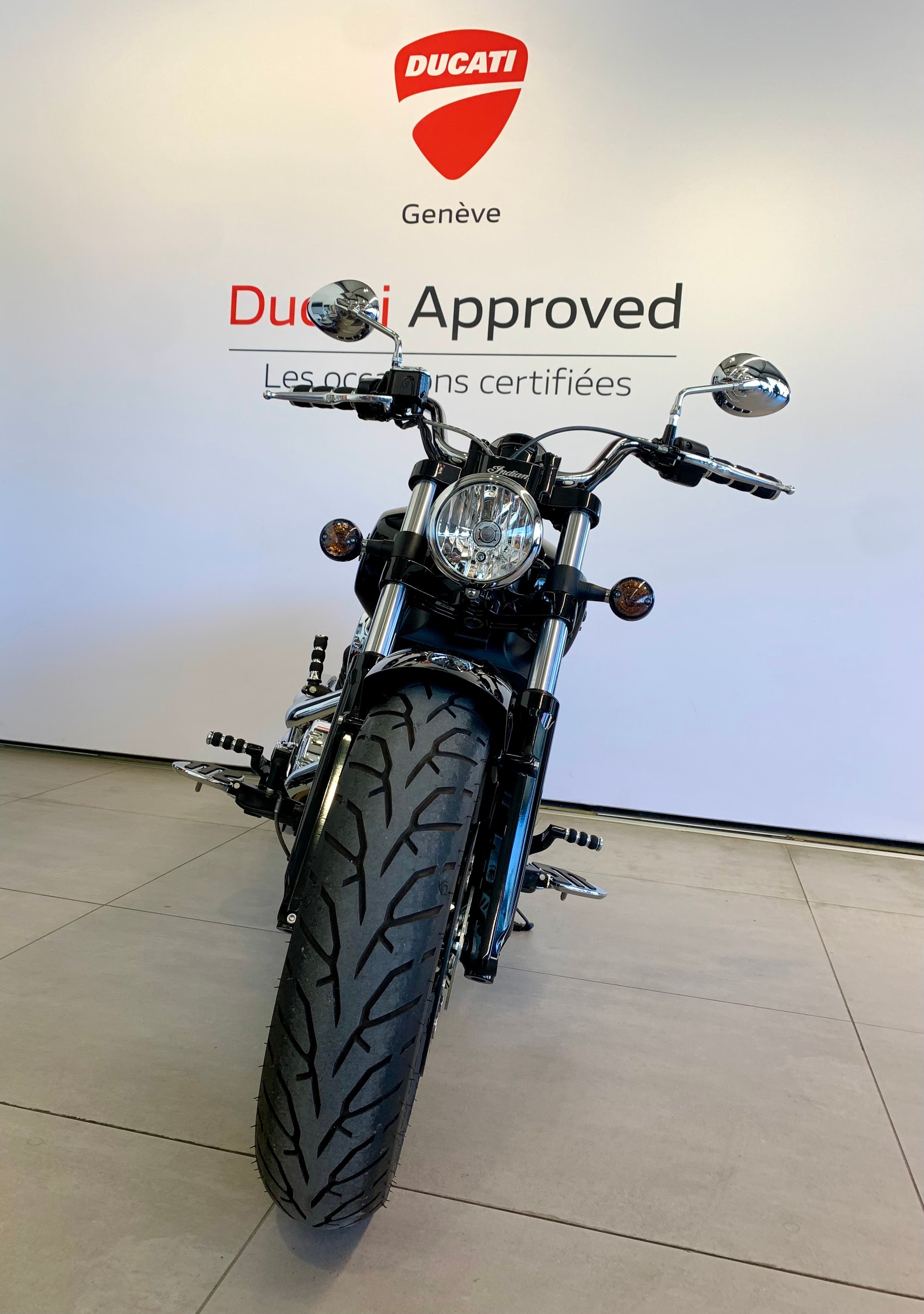 INDIAN Scout 1200-showroom-element-2