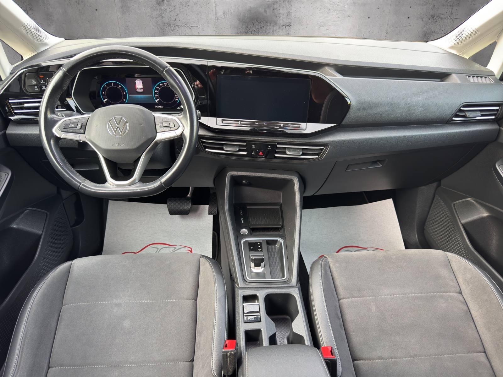 VW Caddy 2.0 TDI Style DSG-image-9