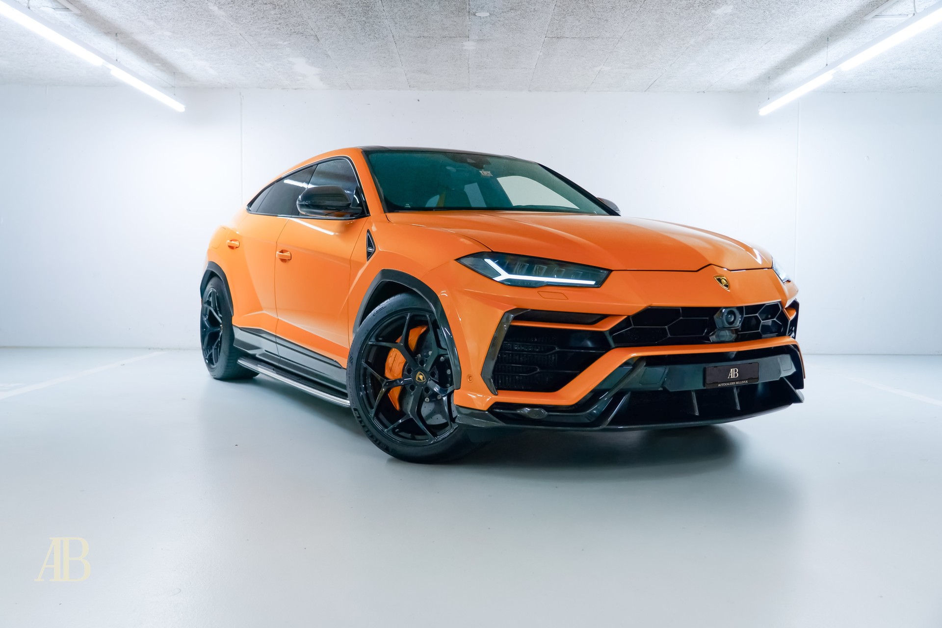 LAMBORGHINI Urus Capsule Edition 4.0 - CH-Fahrzeug-image-0