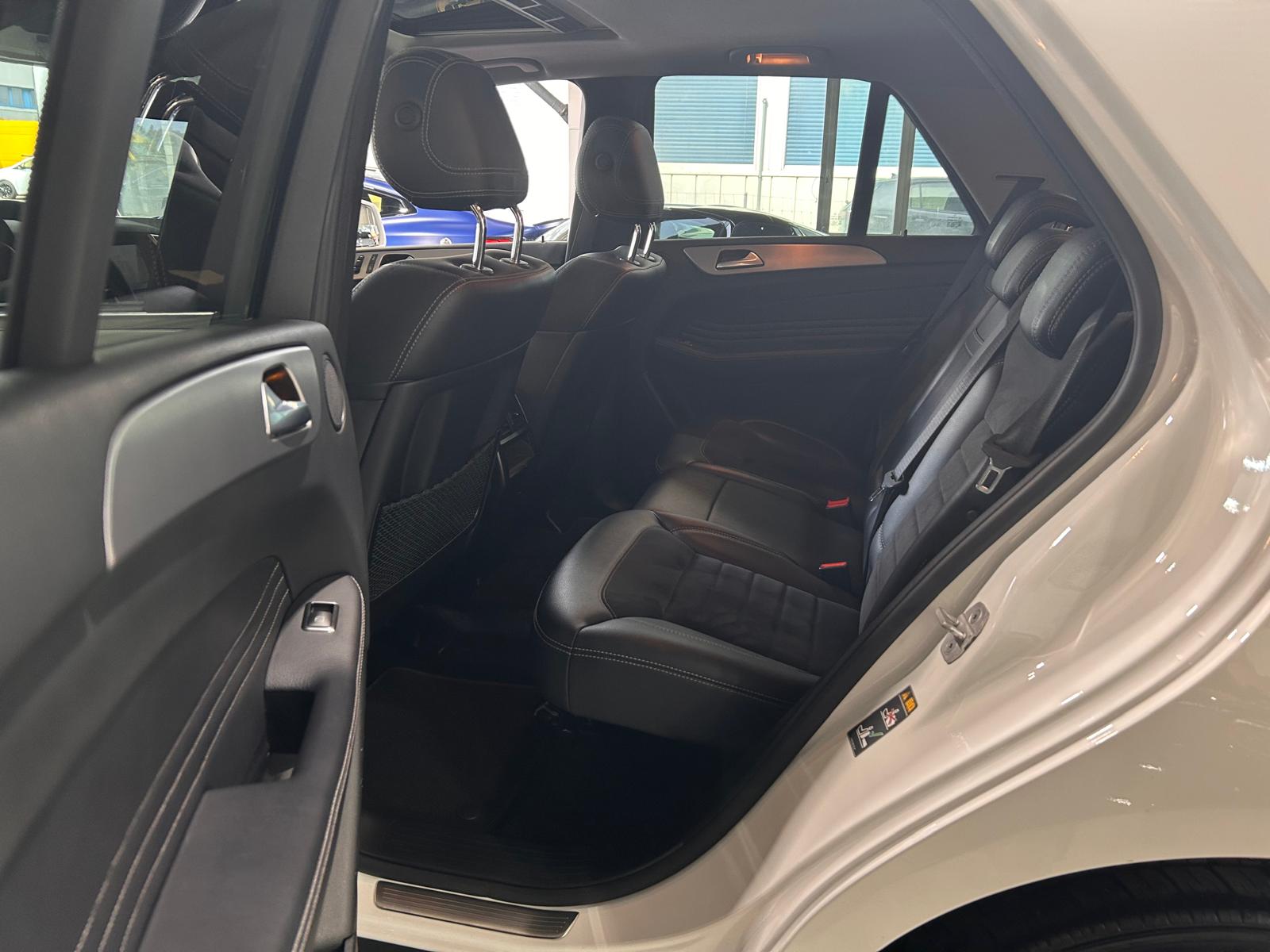 MERCEDES-BENZ ML 350 CDI BlueTec-image-6