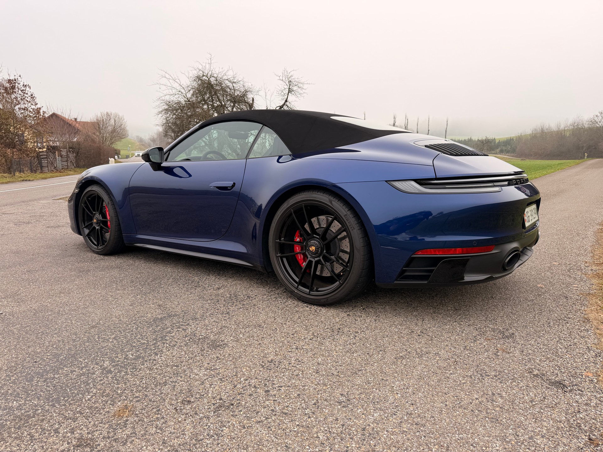 PORSCHE 3.0 Carrera 4 GTS PDK-image-2