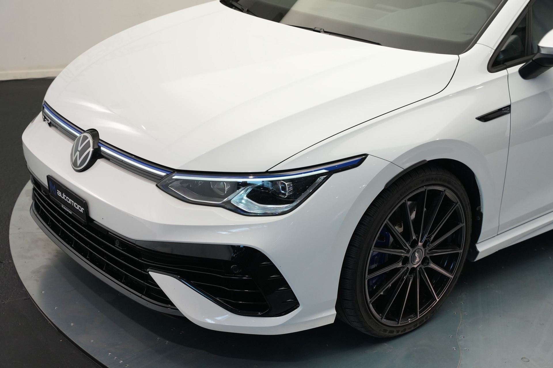 VW Golf 2.0 TSI R DSG 4Motion-image-34