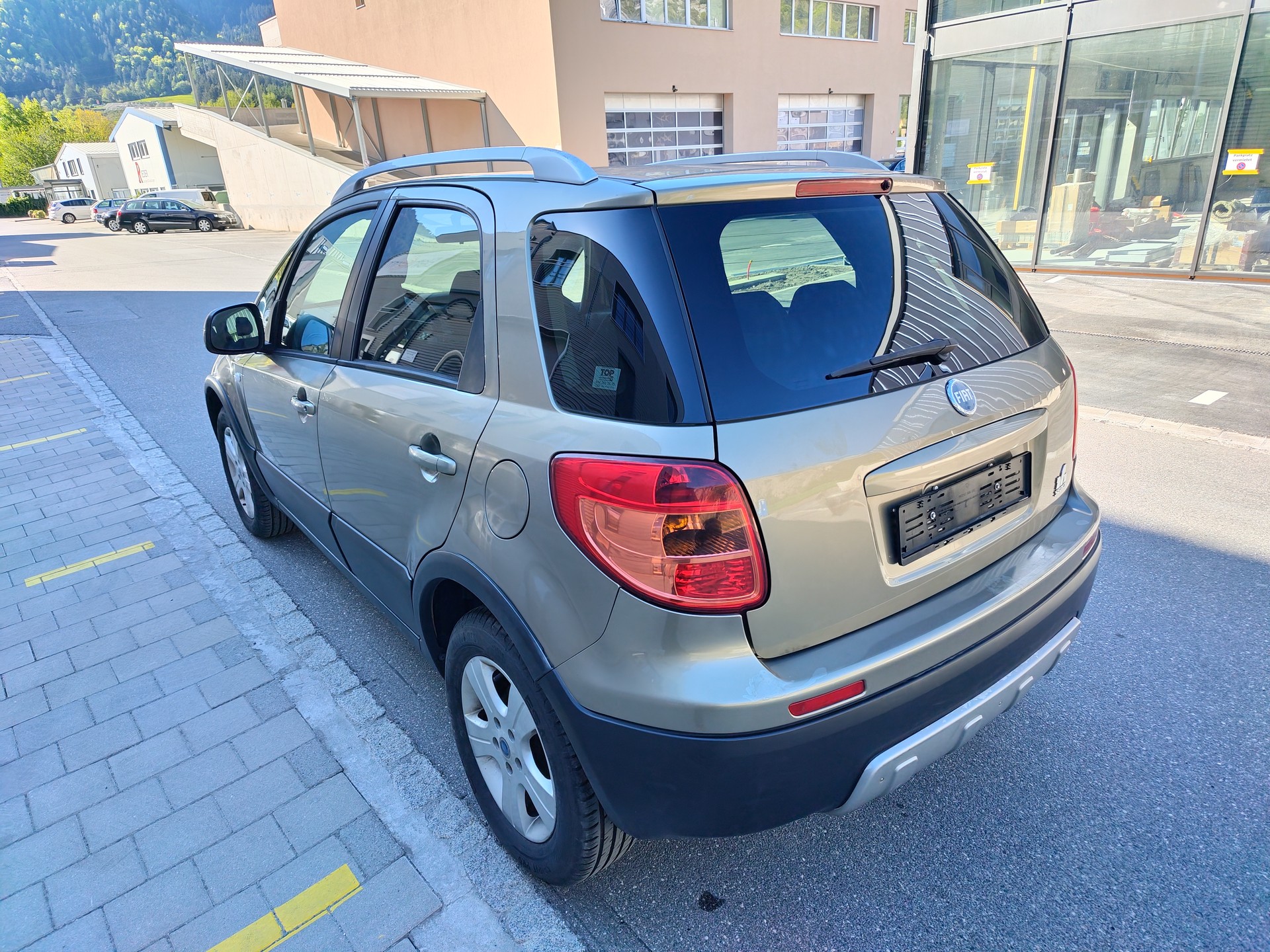 FIAT Sedici 1.9 JTD 4WD Emotion-image-5