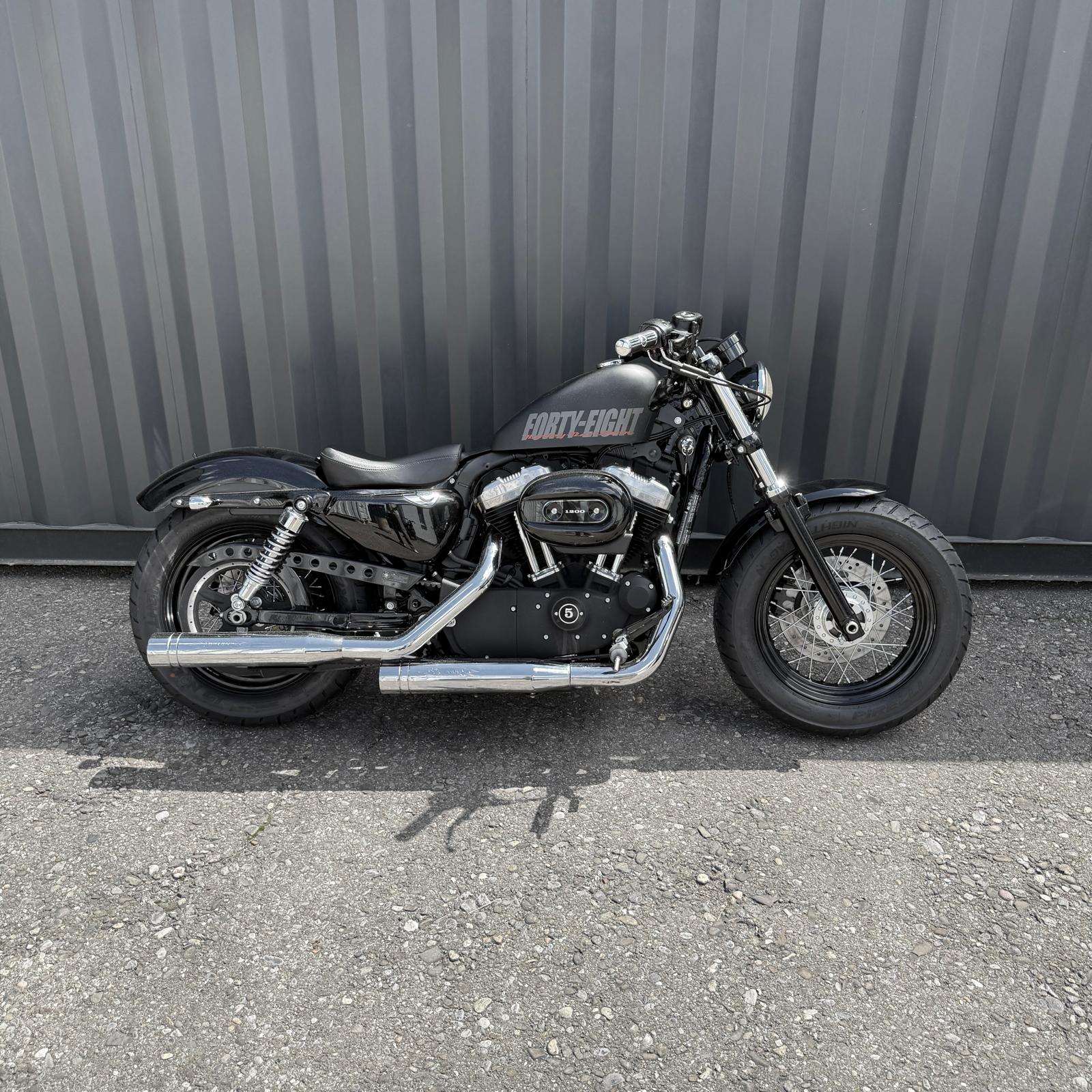 HARLEY-DAVIDSON XL 1200 X Forty Eight