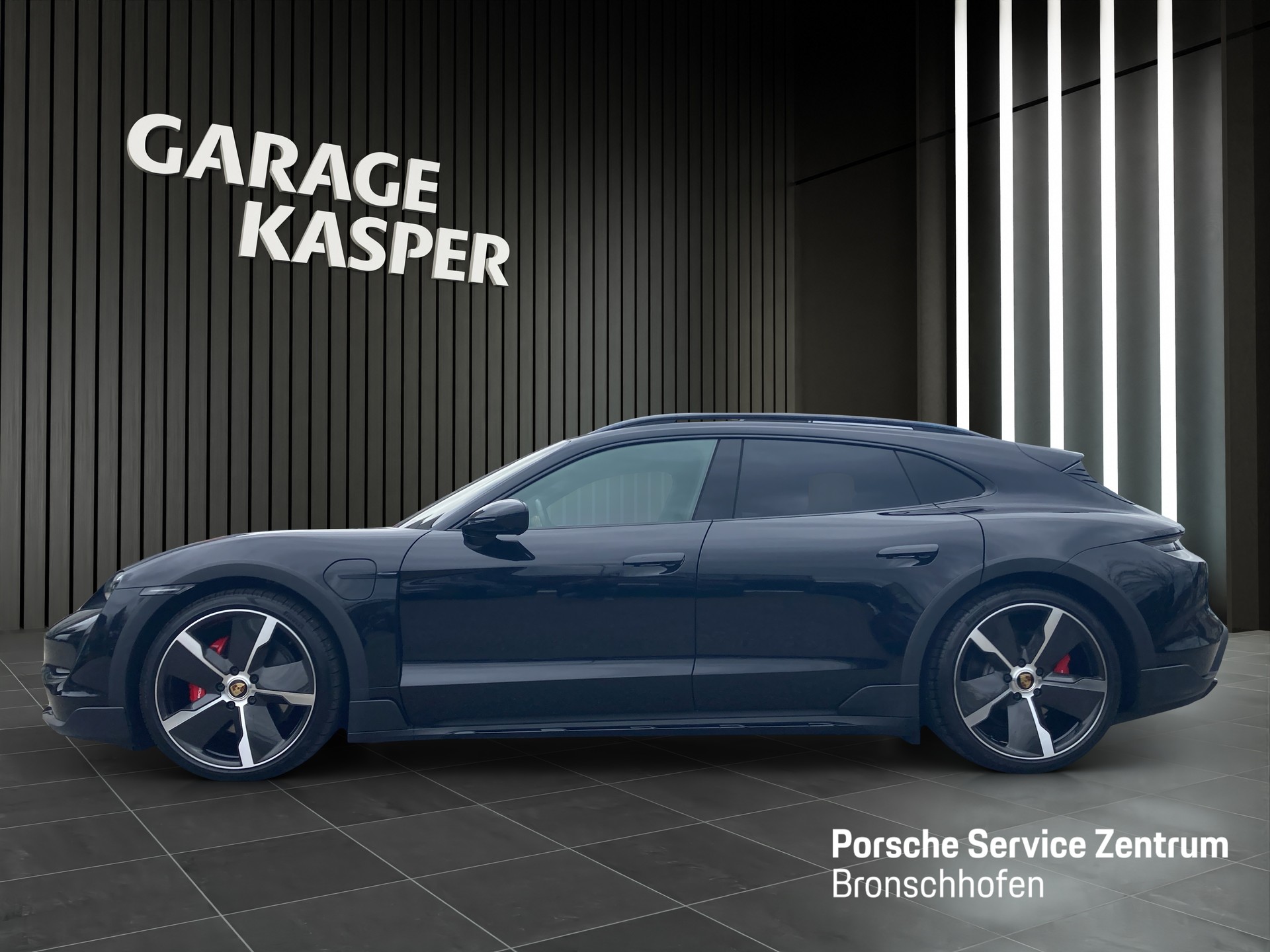 PORSCHE Taycan 4S Cross Turismo-showroom-element-1