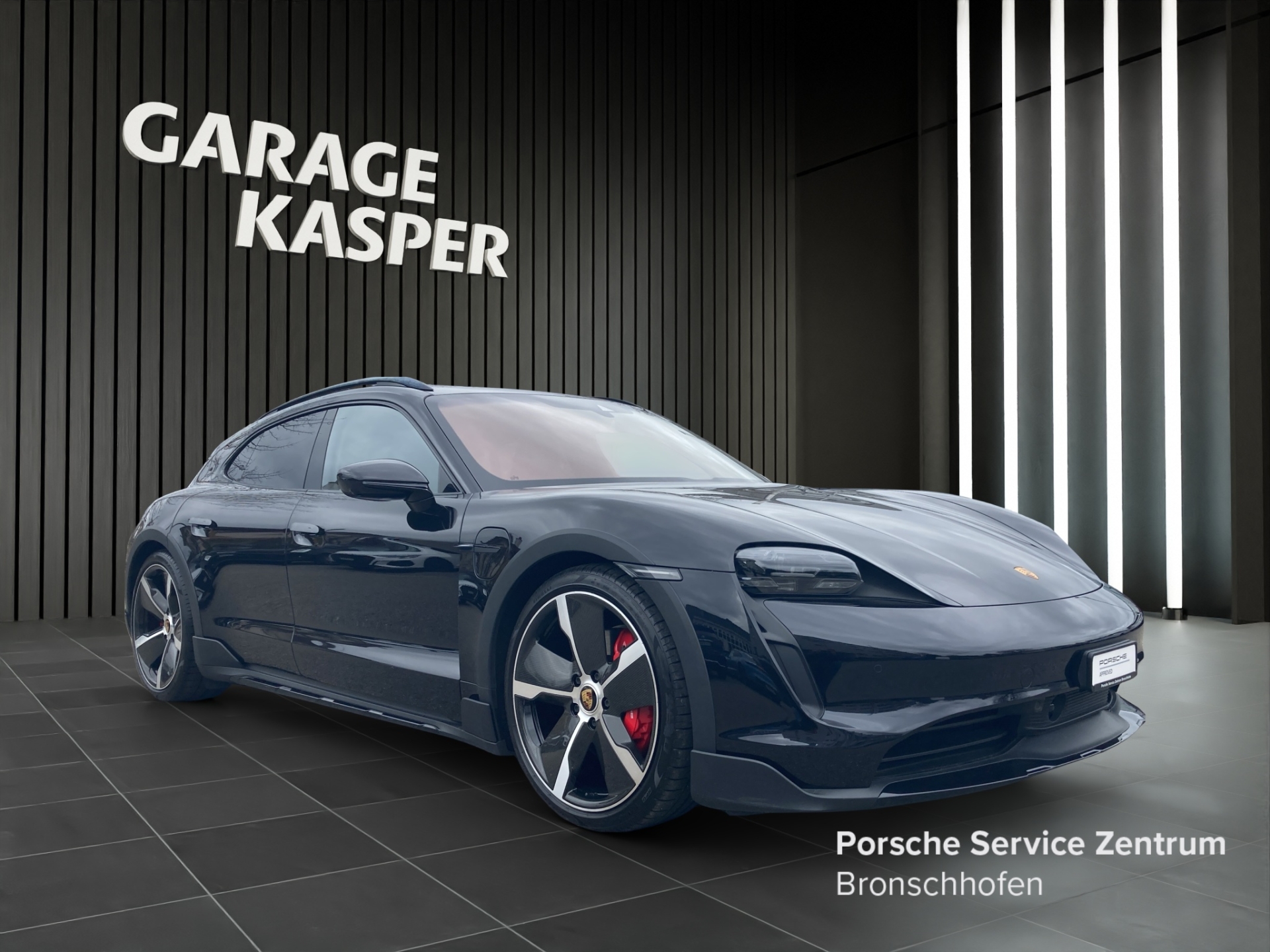 PORSCHE Taycan 4S Cross Turismo-image-6