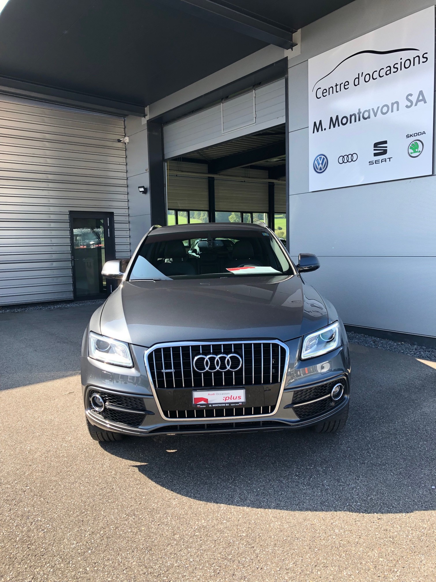 AUDI Q5 2.0 TDI quattro S-tronic-image-1